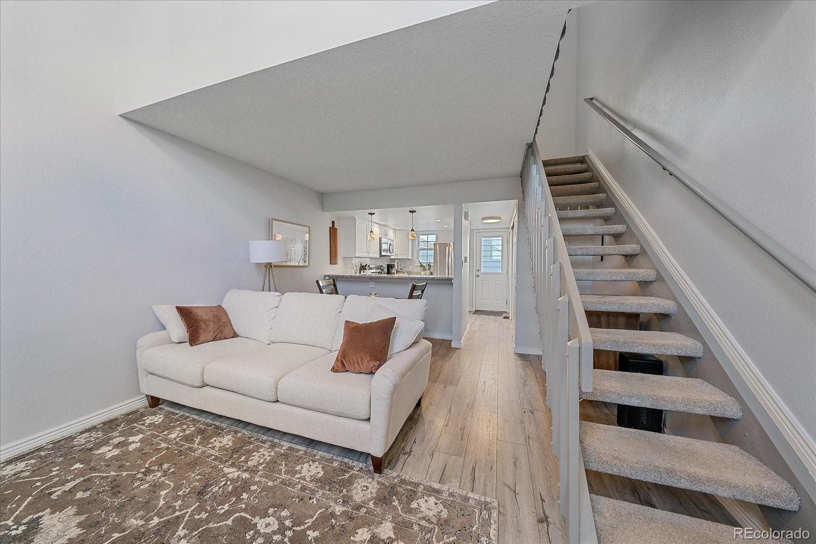 MLS Image #3 for 7250  devinney court e,arvada, Colorado