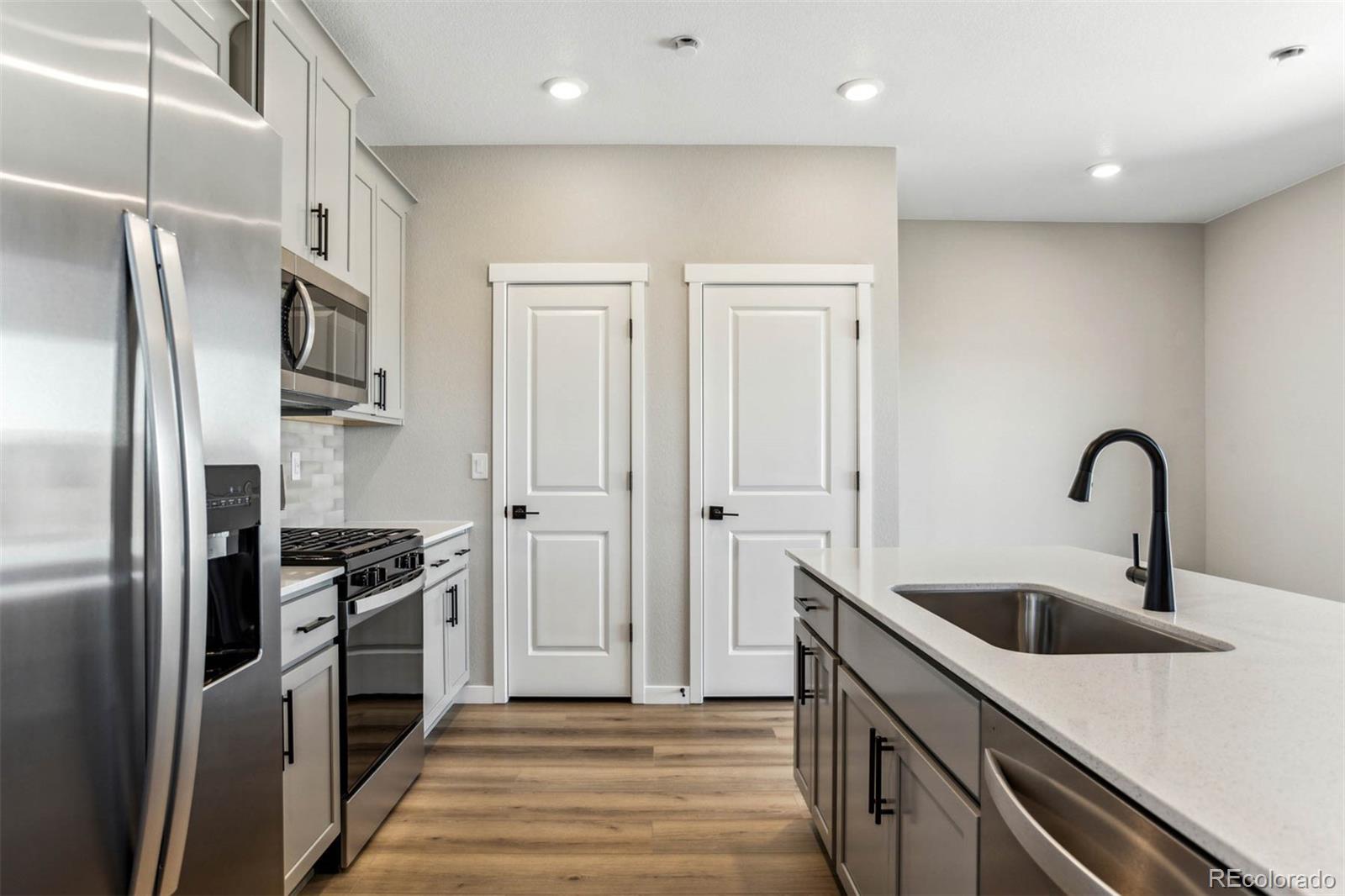 MLS Image #3 for 17949 e 93rd place,commerce city, Colorado
