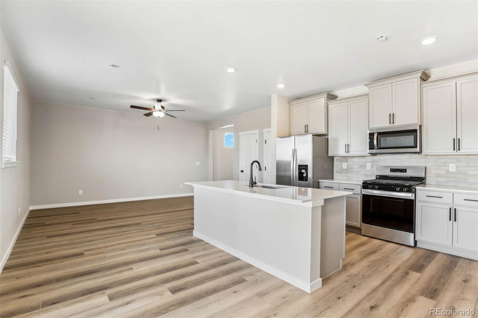 MLS Image #7 for 17949 e 93rd place,commerce city, Colorado