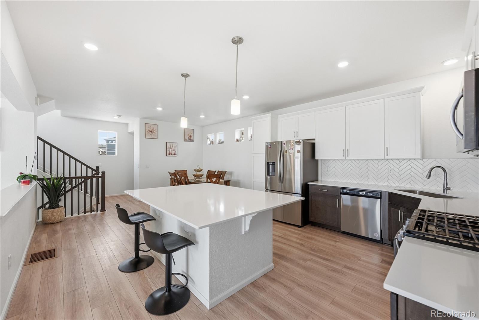 MLS Image #8 for 4073 n quatar court,aurora, Colorado