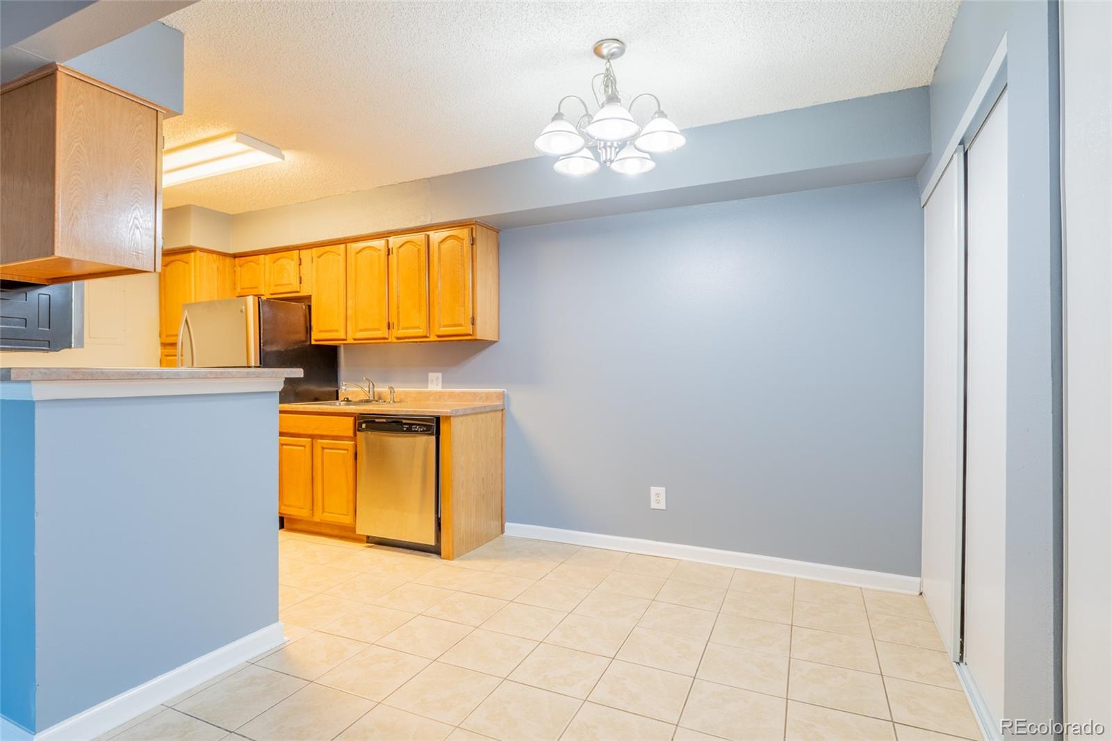 MLS Image #5 for 10150 e virginia avenue 4-108,denver, Colorado