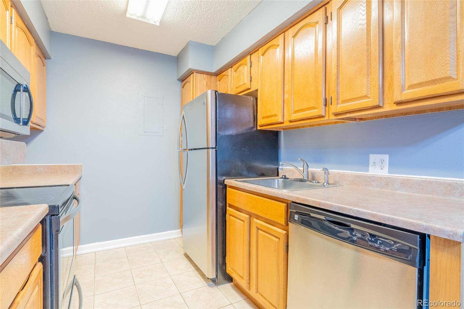 MLS Image #6 for 10150 e virginia avenue 4-108,denver, Colorado