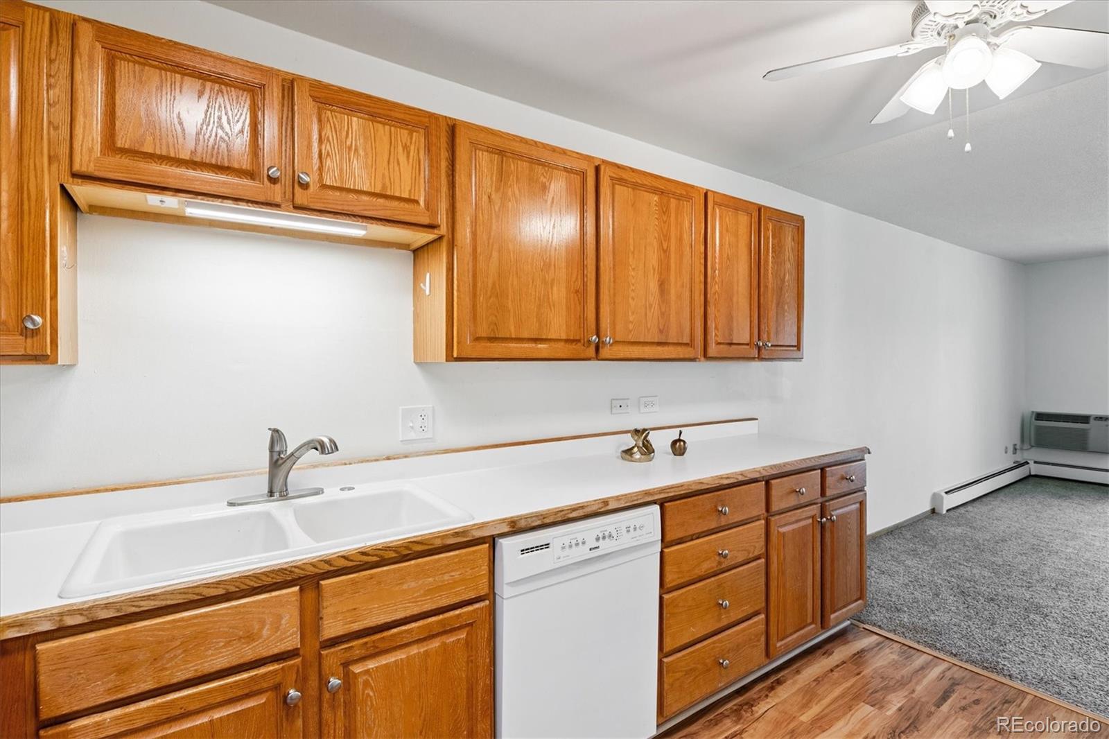 MLS Image #6 for 9300 e center avenue 2b,denver, Colorado