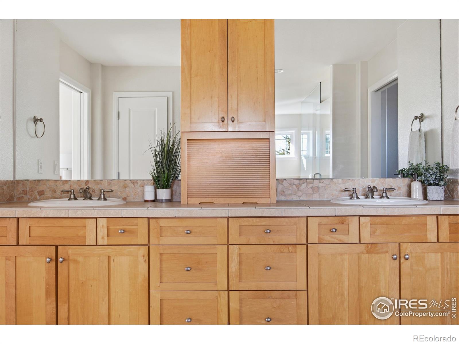 MLS Image #29 for 10443  sunlight drive,lafayette, Colorado