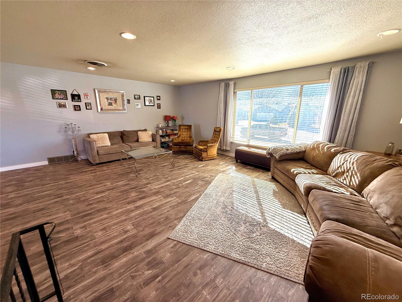 MLS Image #3 for 110  encino drive,pueblo, Colorado