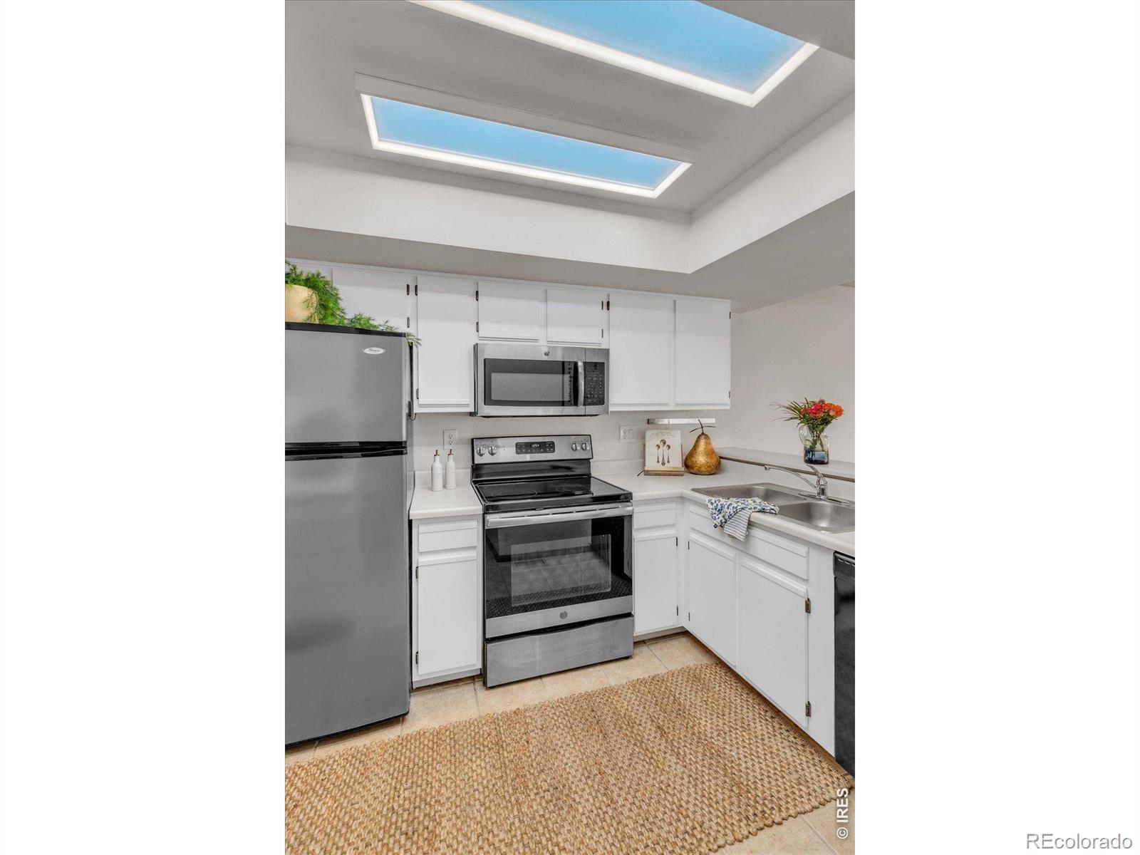 MLS Image #12 for 8179  dry creek circle,niwot, Colorado