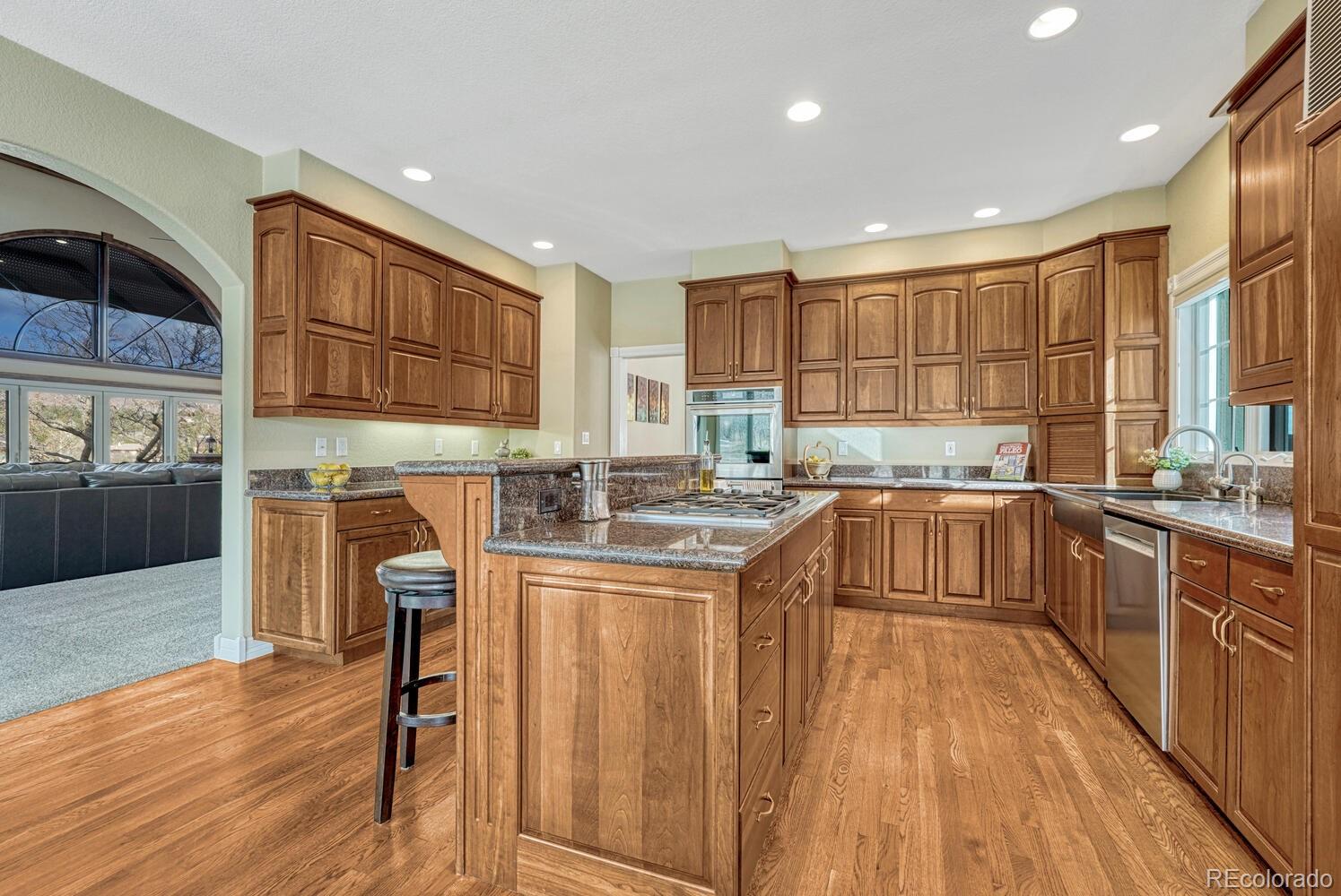 MLS Image #16 for 620  forest view way,monument, Colorado