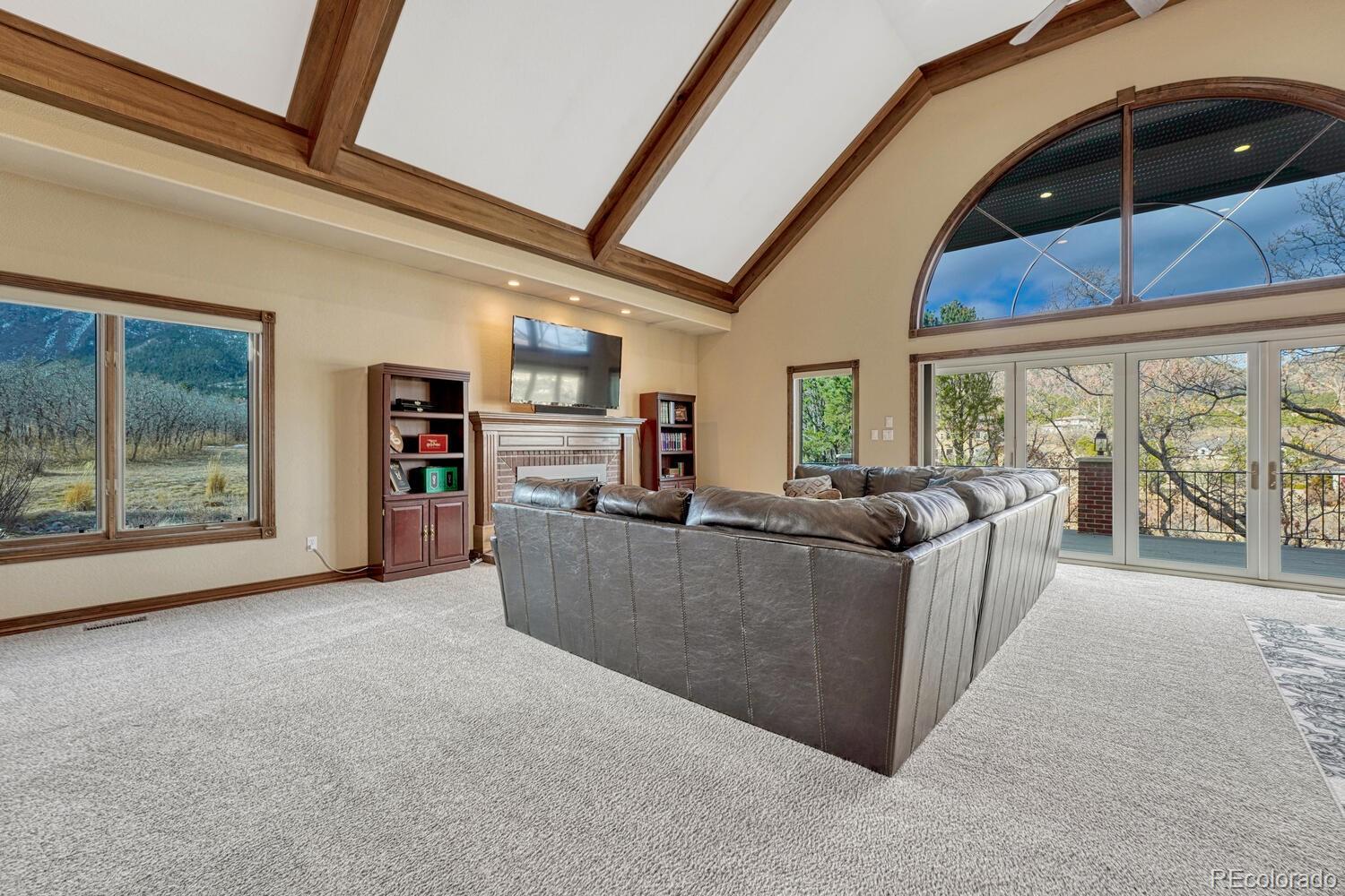 MLS Image #9 for 620  forest view way,monument, Colorado