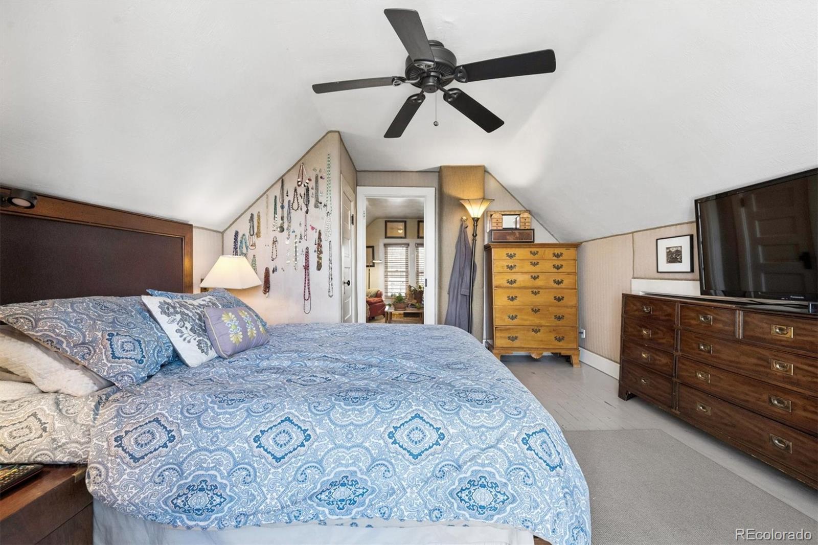 MLS Image #14 for 4047  madison street,denver, Colorado