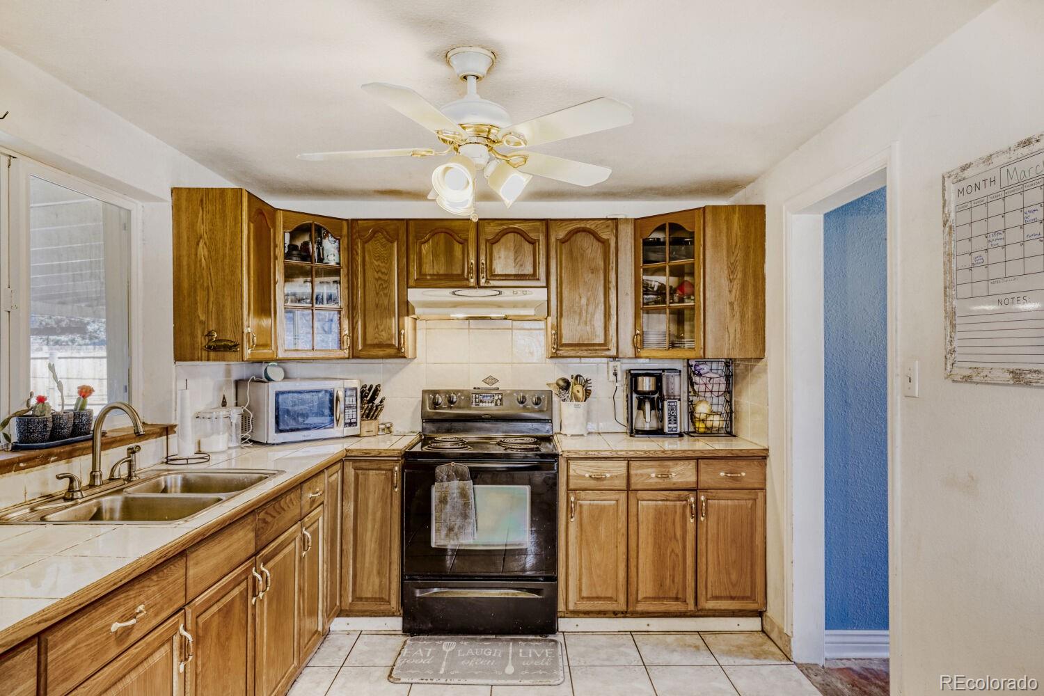 MLS Image #12 for 1605  oakland street,aurora, Colorado