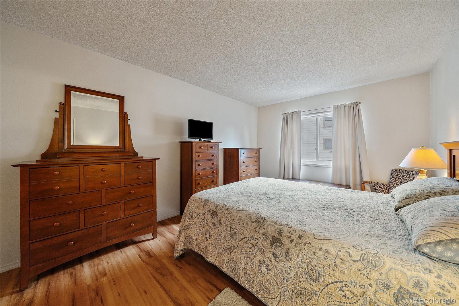 MLS Image #10 for 471 s kalispell way,aurora, Colorado