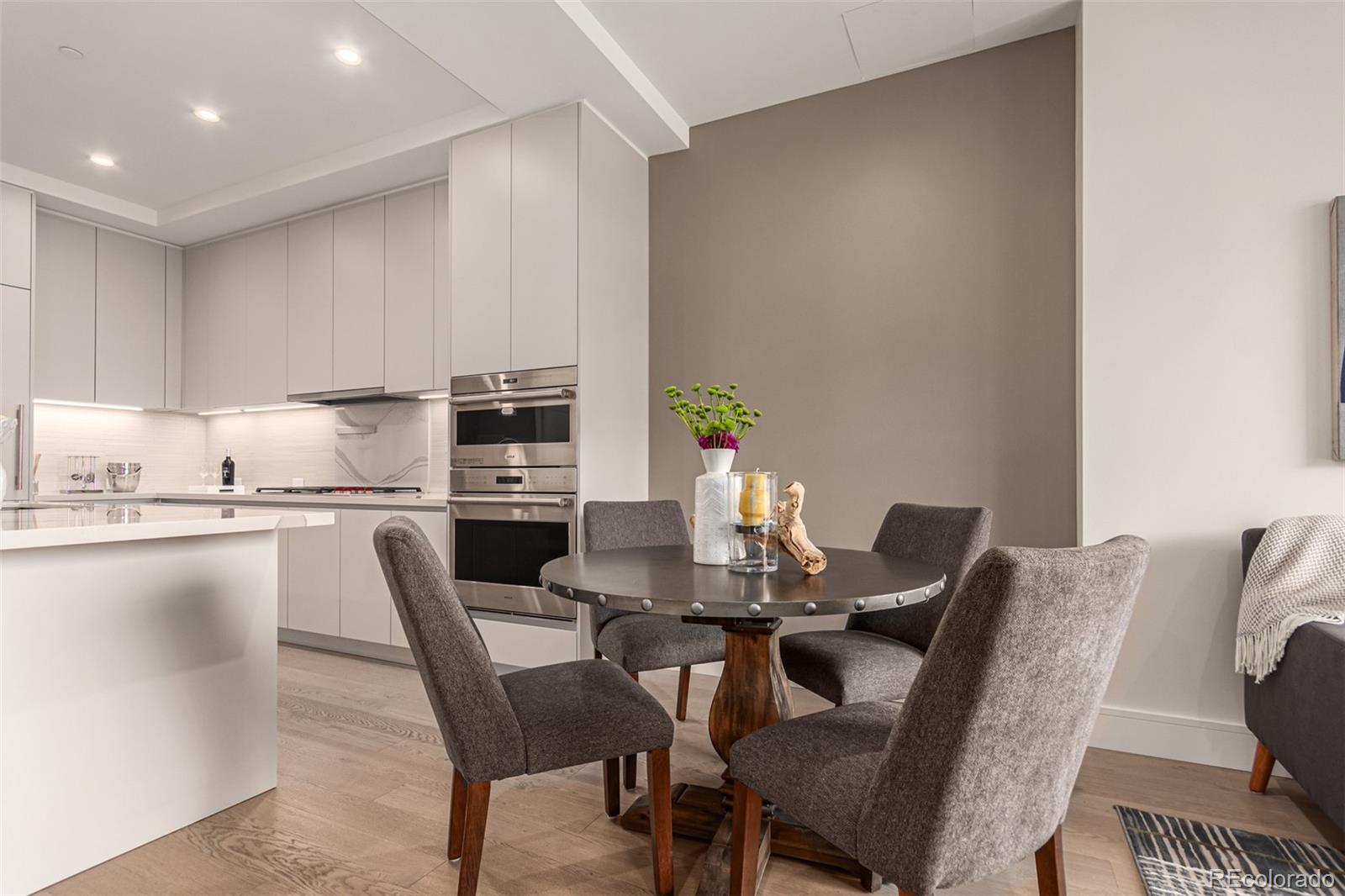MLS Image #3 for 1901  wazee street 815,denver, Colorado