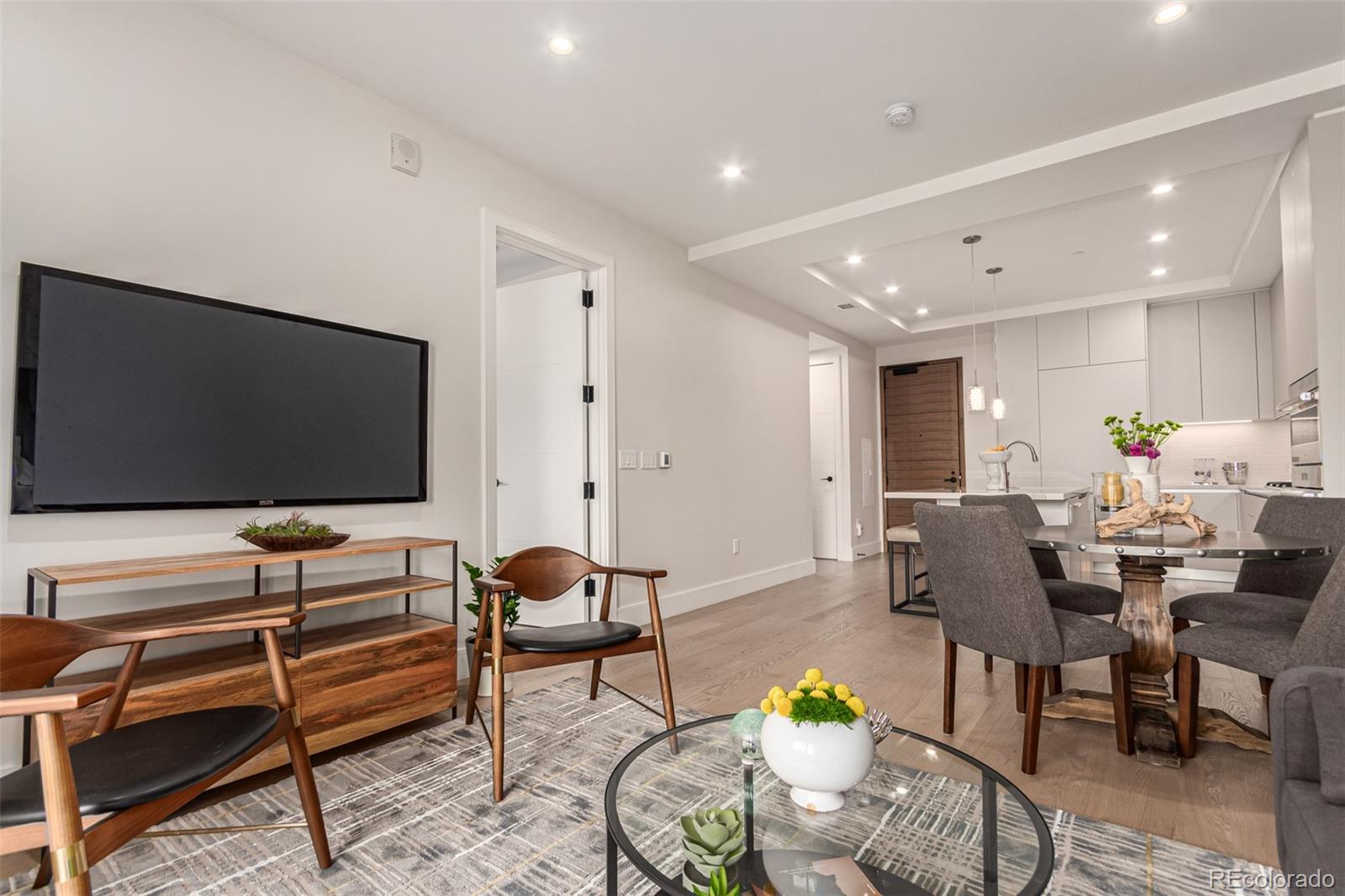 MLS Image #6 for 1901  wazee street 815,denver, Colorado