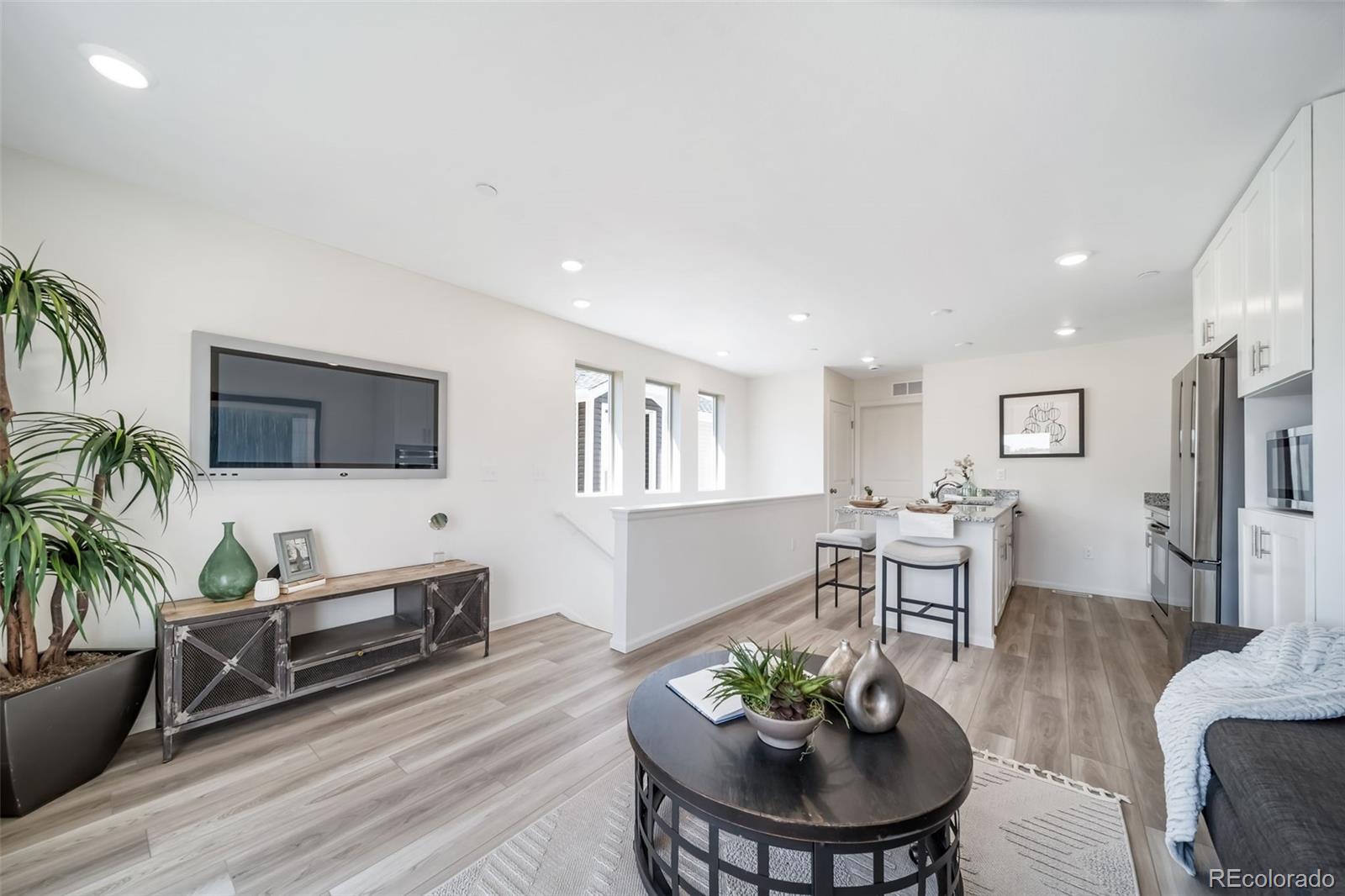 MLS Image #10 for 13041 e 103rd avenue,commerce city, Colorado