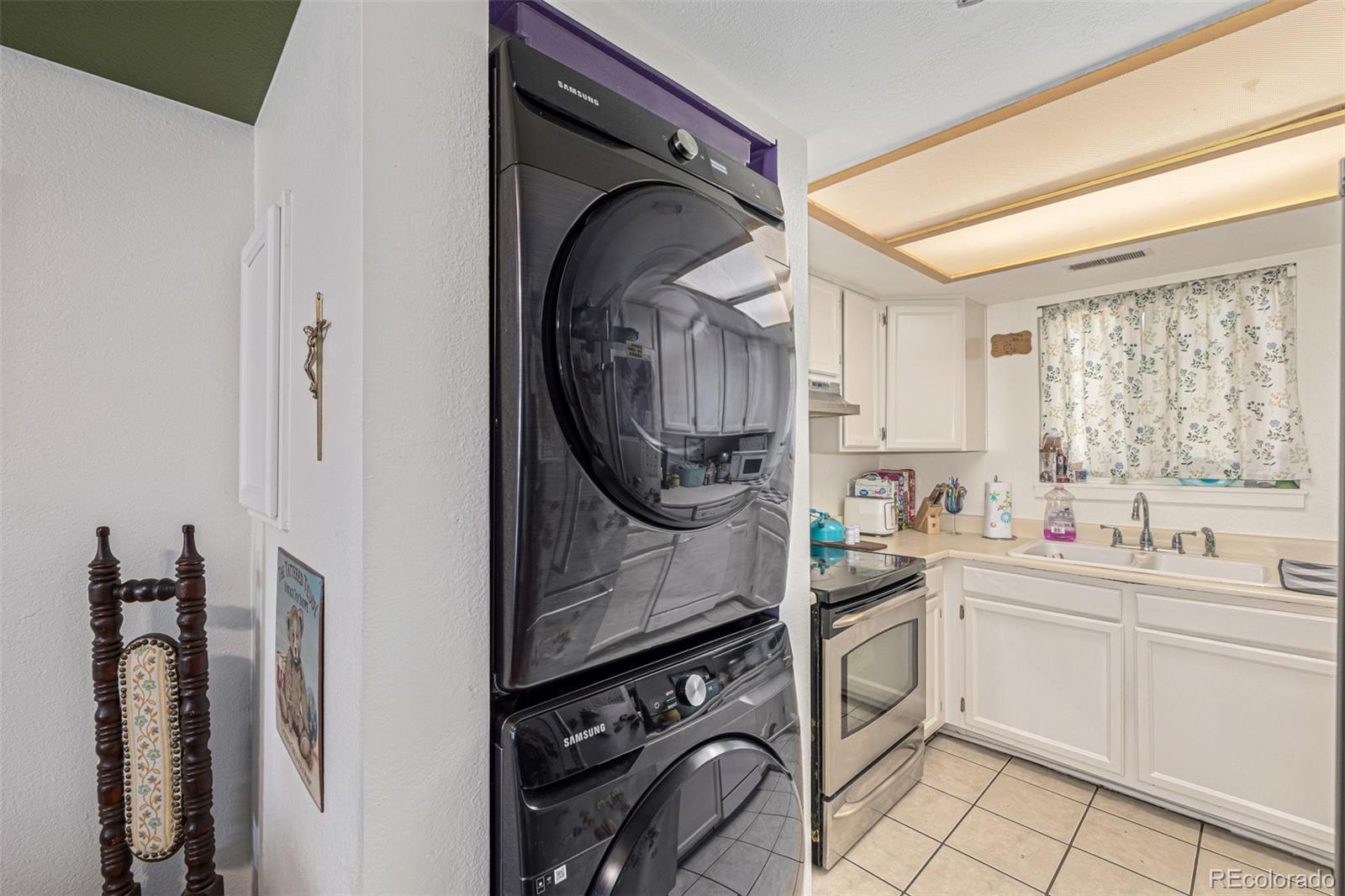 MLS Image #17 for 2241  coronado parkway,denver, Colorado