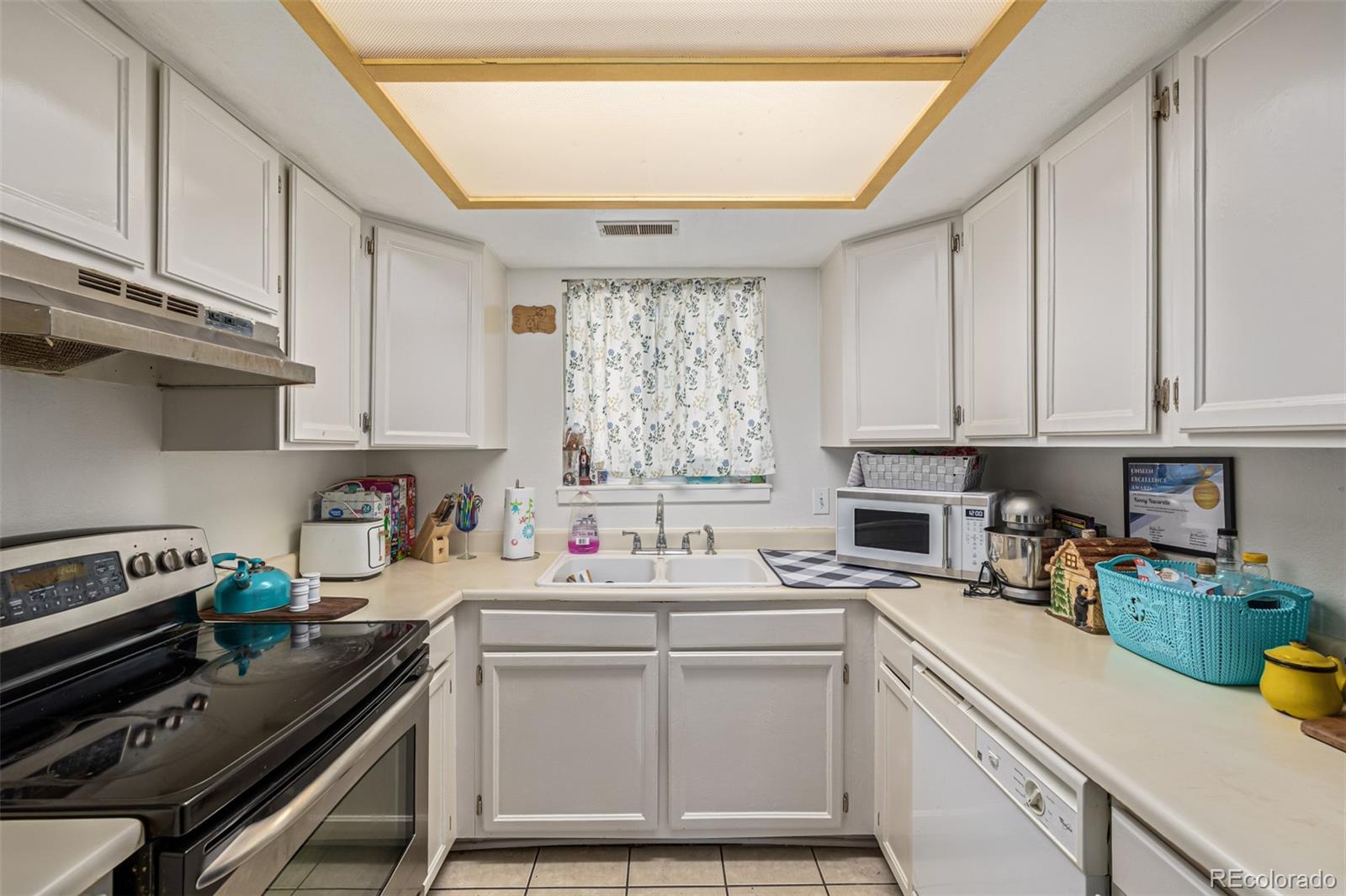 MLS Image #8 for 2241  coronado parkway,denver, Colorado