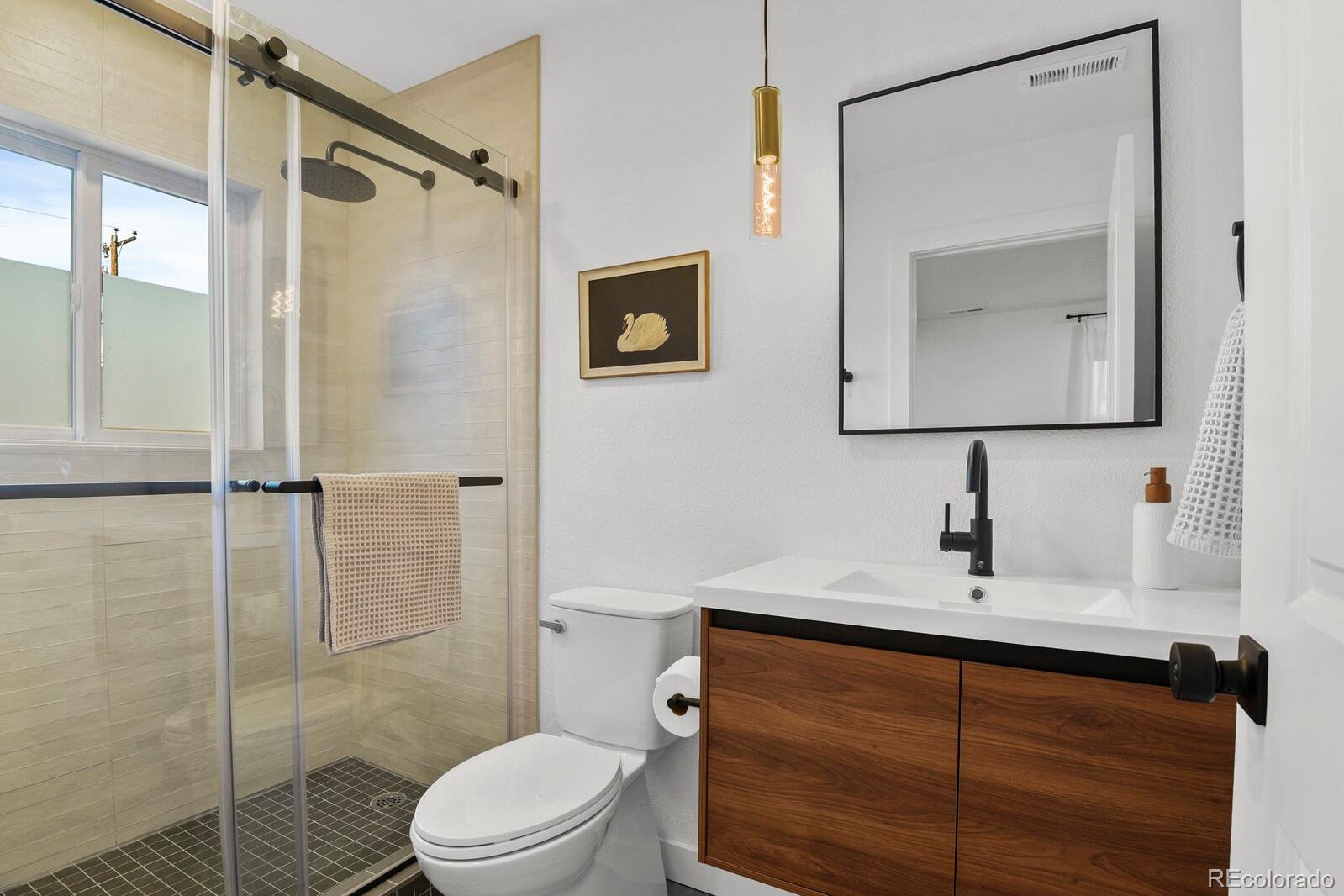MLS Image #14 for 1135 s harrison street,denver, Colorado