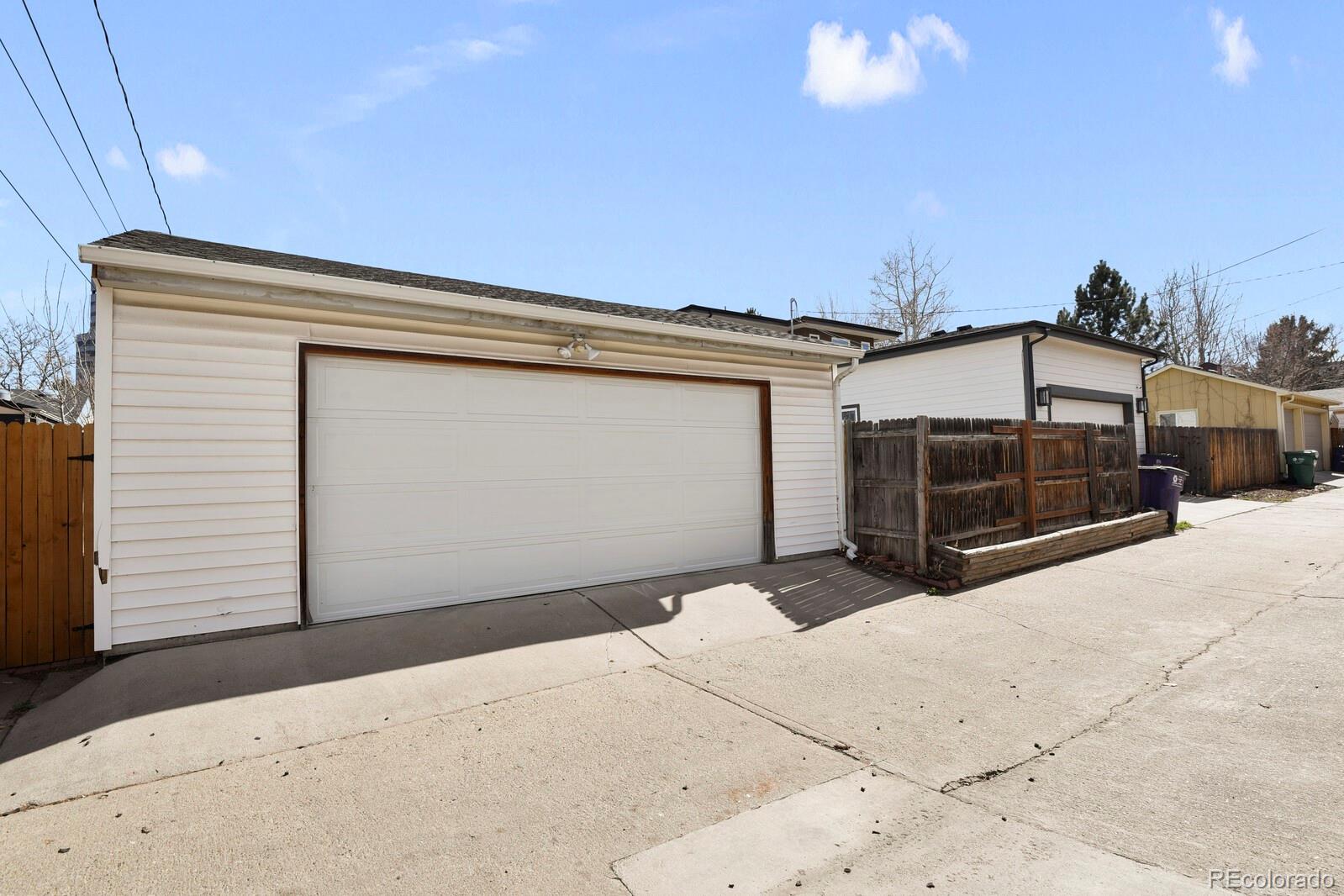 MLS Image #23 for 1135 s harrison street,denver, Colorado