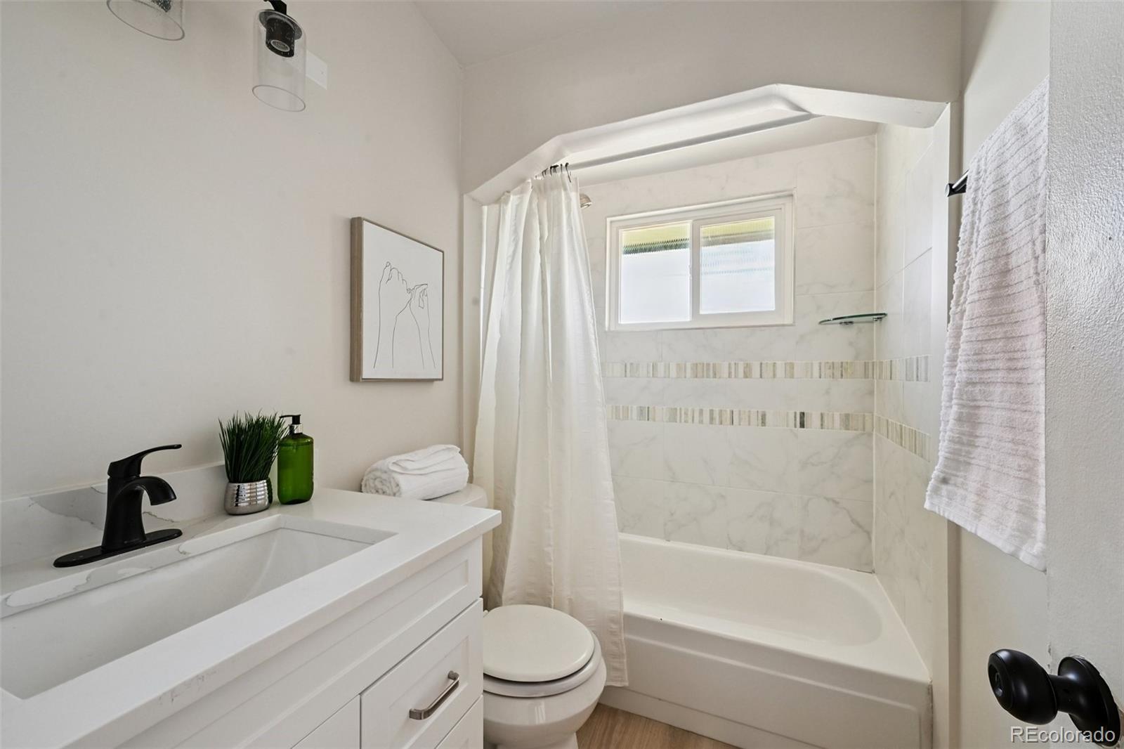 MLS Image #14 for 2580  valley view drive,denver, Colorado