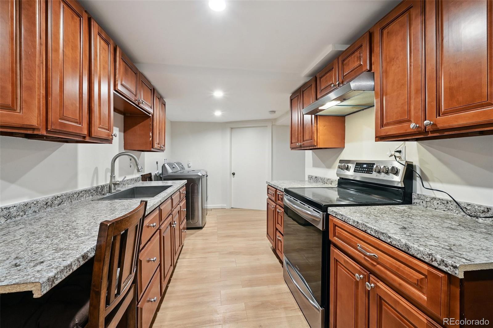 MLS Image #19 for 2580  valley view drive,denver, Colorado