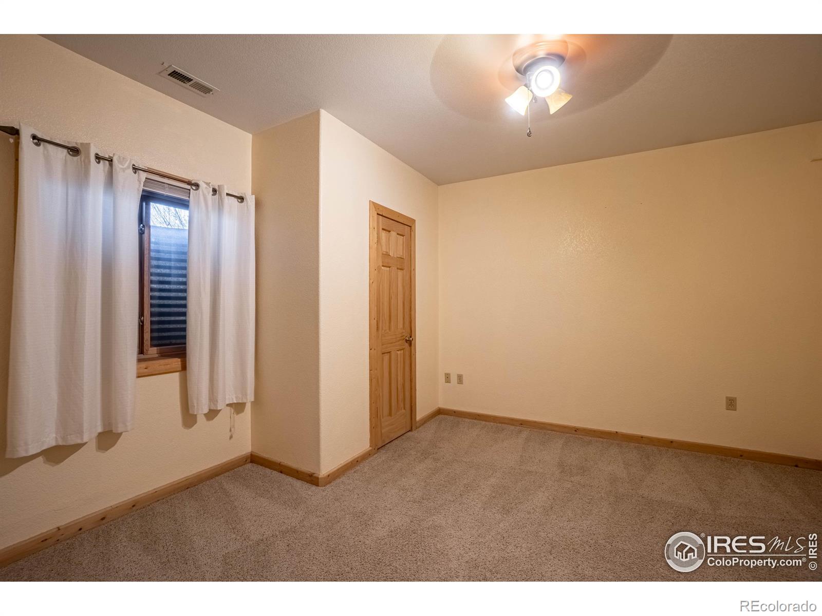 MLS Image #35 for 420 e county road 10 road,berthoud, Colorado