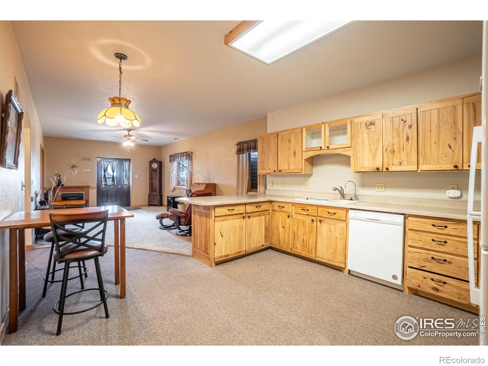 MLS Image #36 for 420 e county road 10 road,berthoud, Colorado