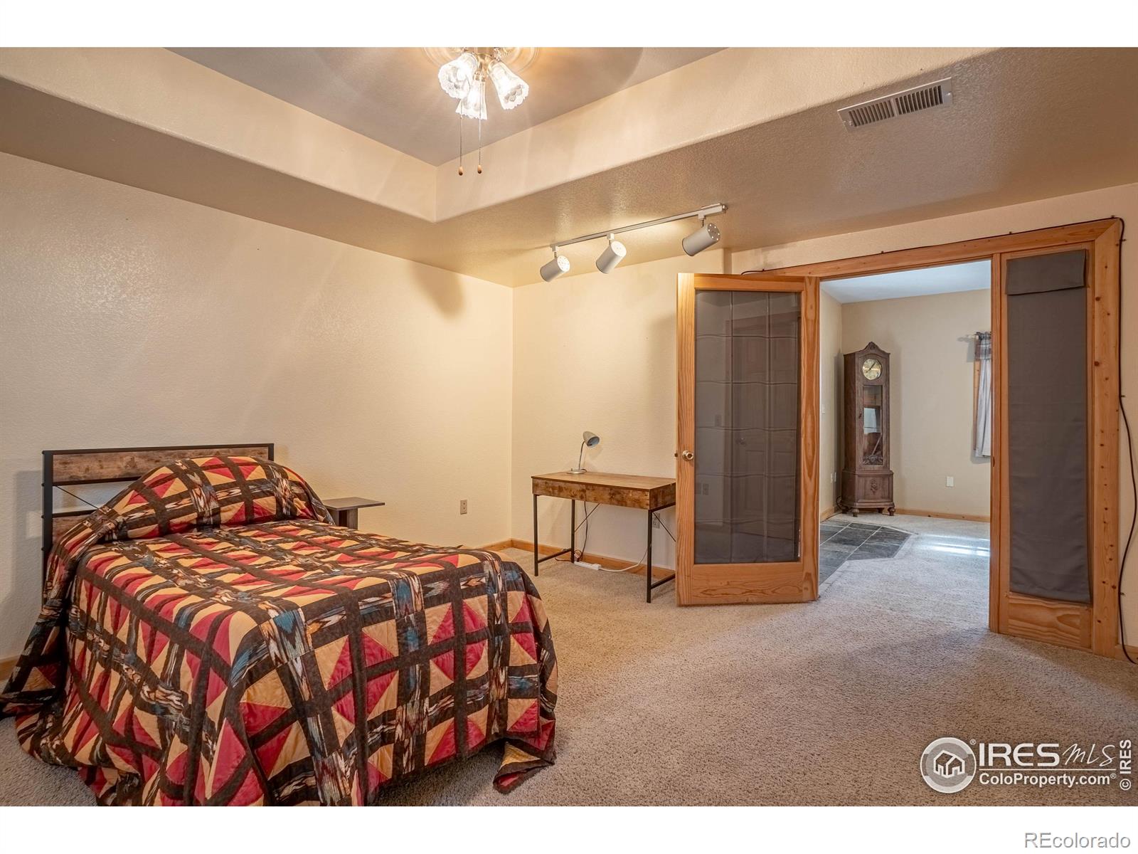 MLS Image #40 for 420 e county road 10 road,berthoud, Colorado