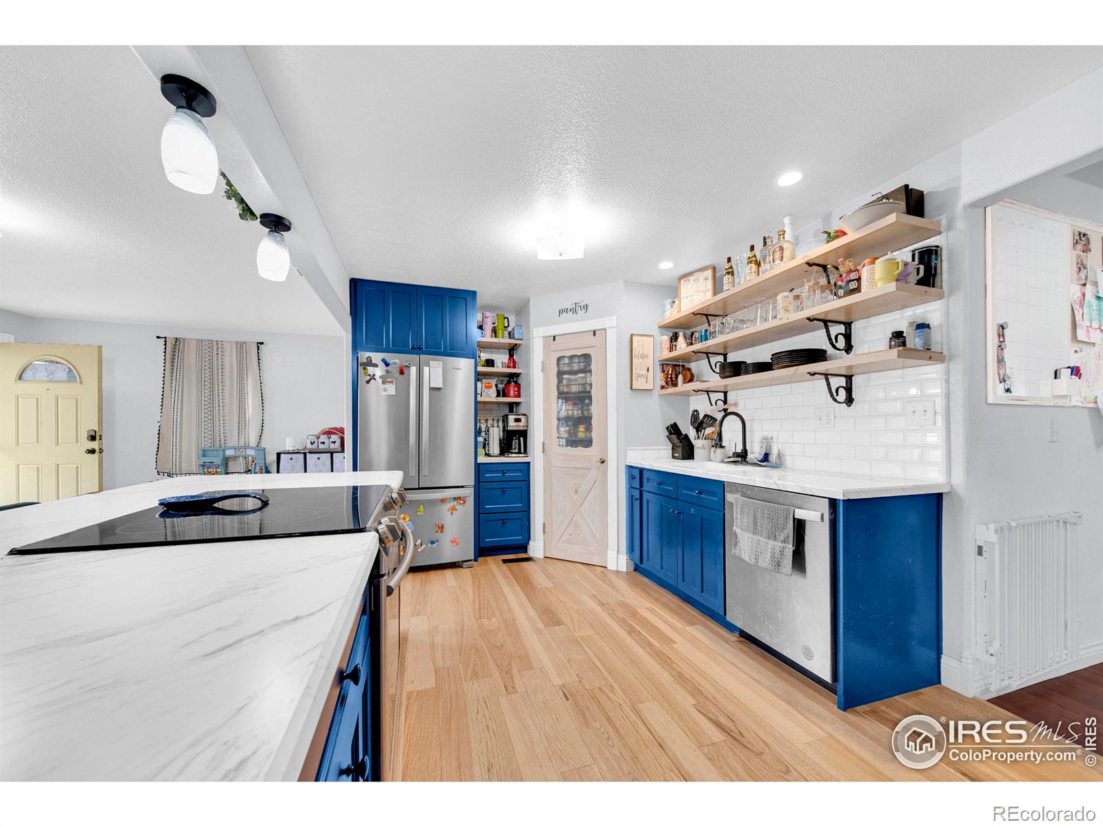 MLS Image #13 for 650  delta avenue,akron, Colorado