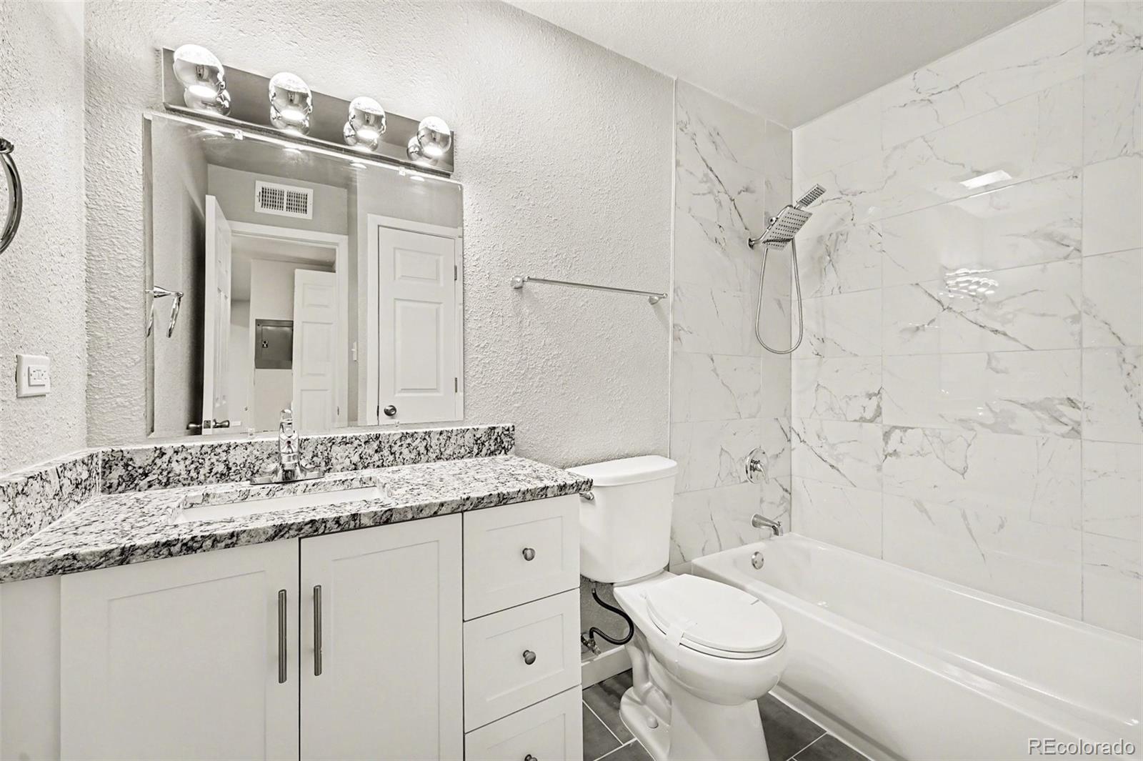 MLS Image #6 for 3663 s sheridan boulevard,denver, Colorado
