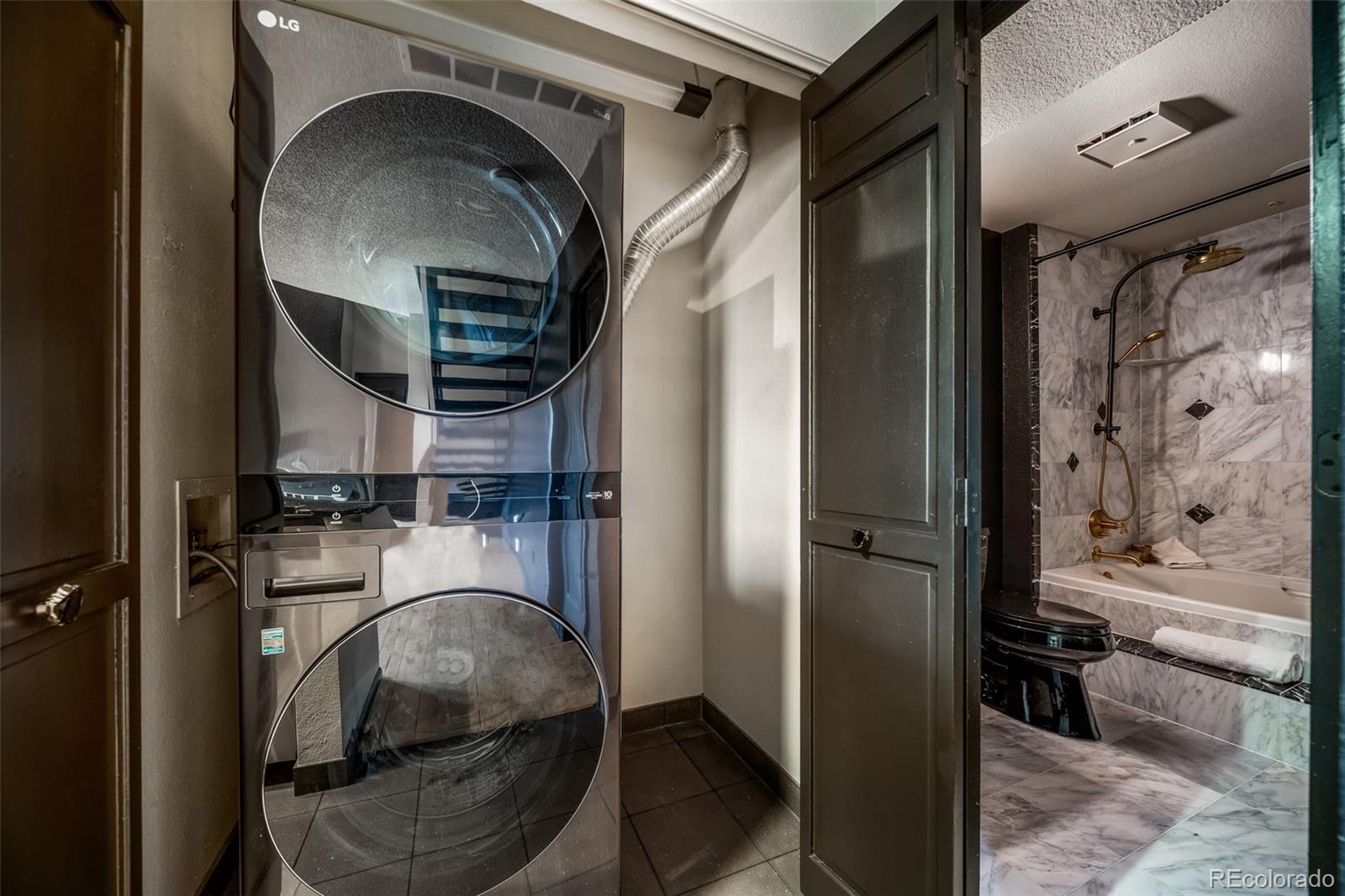 MLS Image #13 for 846 s vance street,lakewood, Colorado