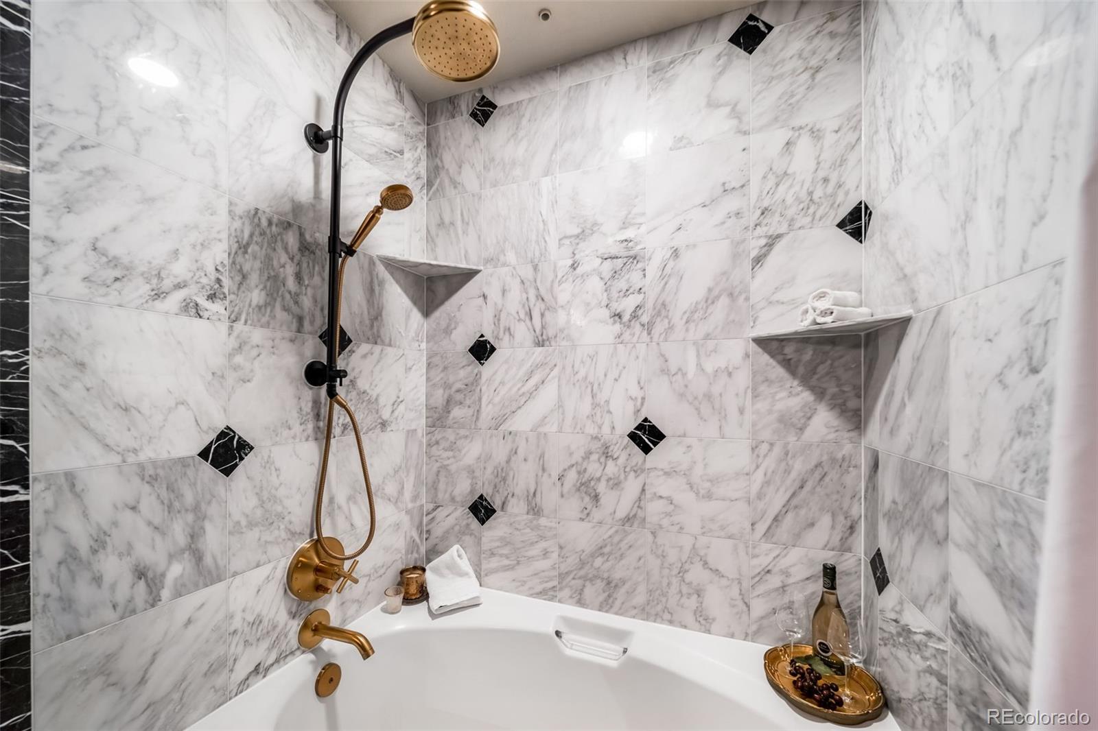 MLS Image #17 for 846 s vance street,lakewood, Colorado