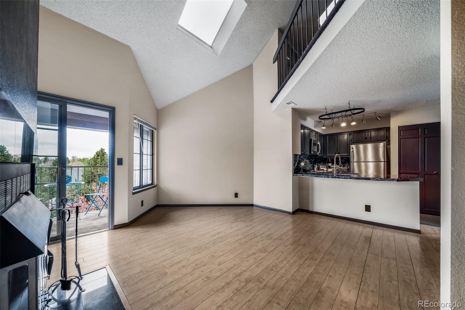 MLS Image #7 for 846 s vance street,lakewood, Colorado