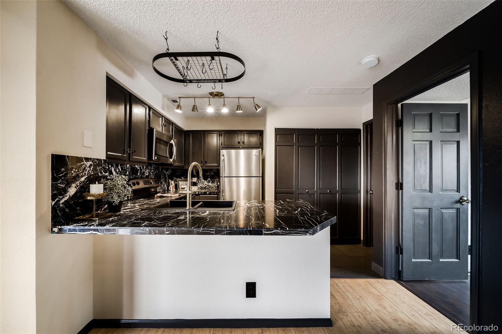MLS Image #8 for 846 s vance street,lakewood, Colorado