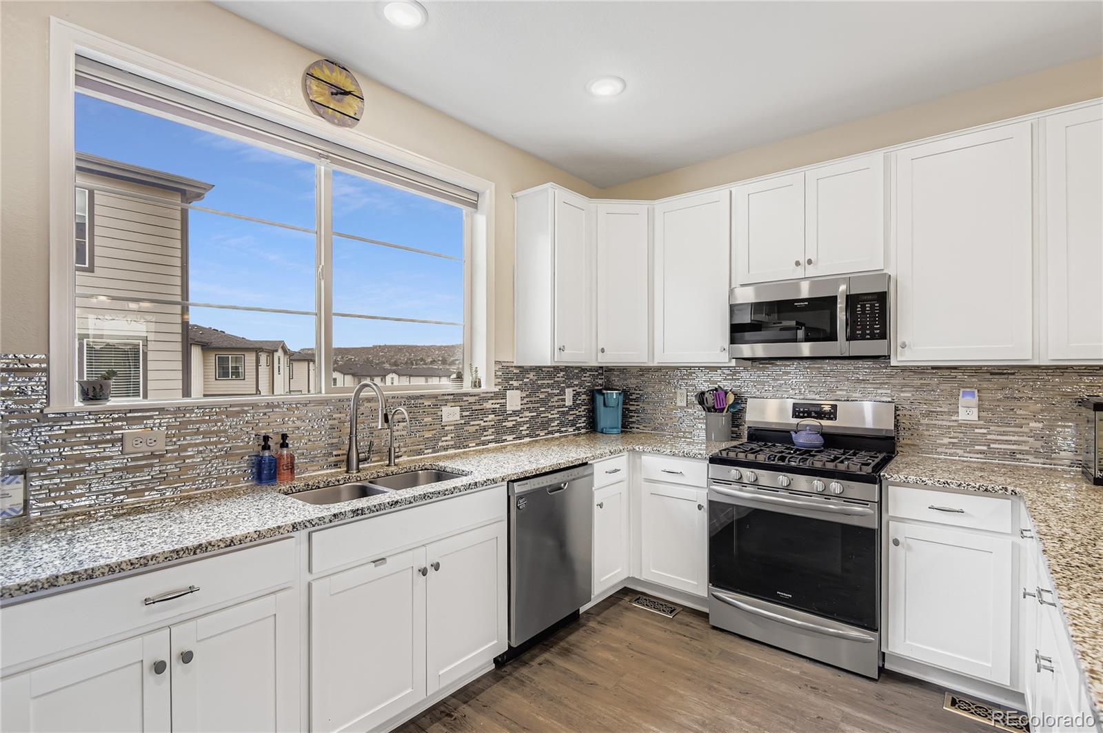 MLS Image #5 for 1610  castle creek circle,castle rock, Colorado