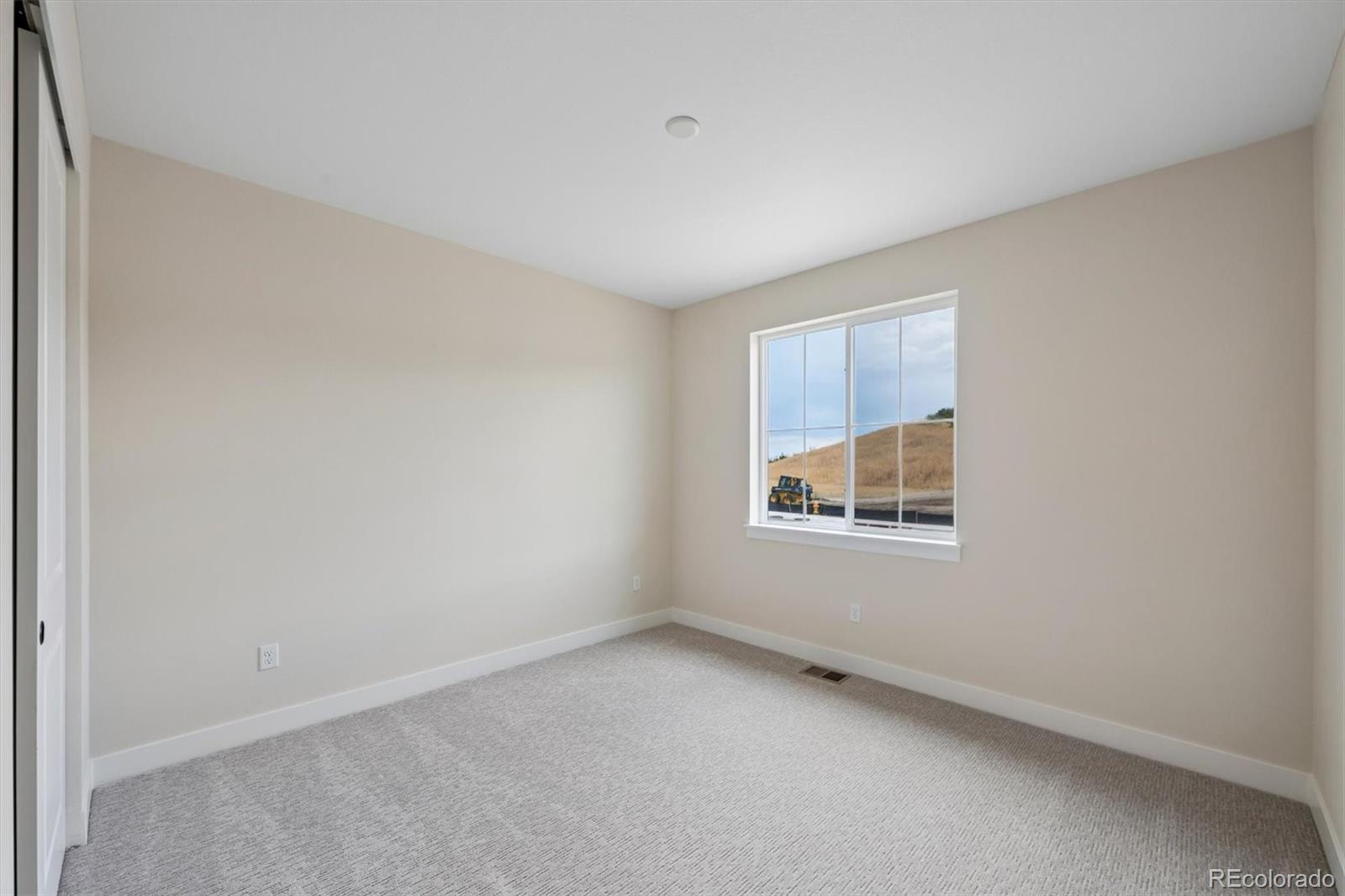 MLS Image #5 for 5725  pleasant view drive,castle rock, Colorado