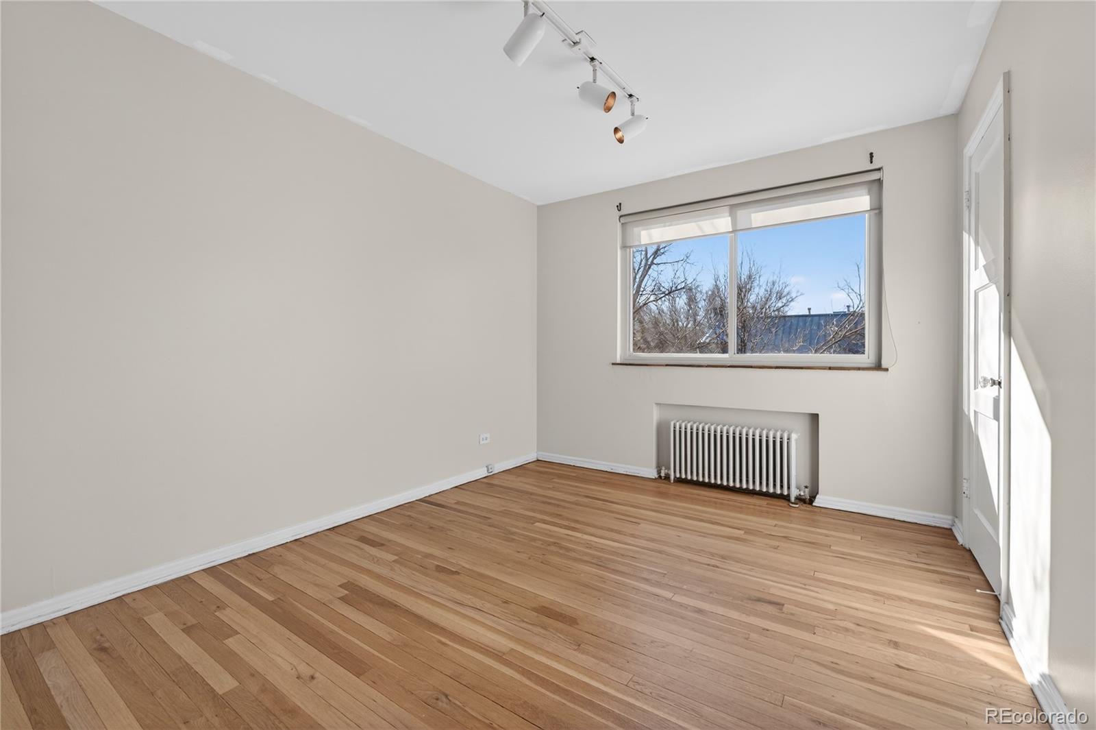 MLS Image #14 for 525  jackson street 304,denver, Colorado