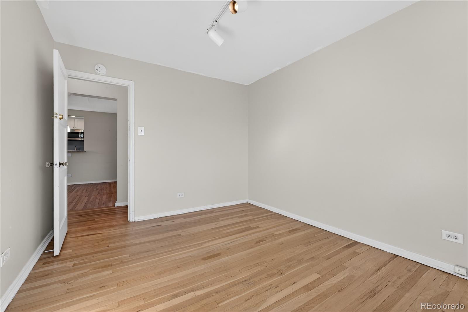 MLS Image #15 for 525  jackson street 304,denver, Colorado