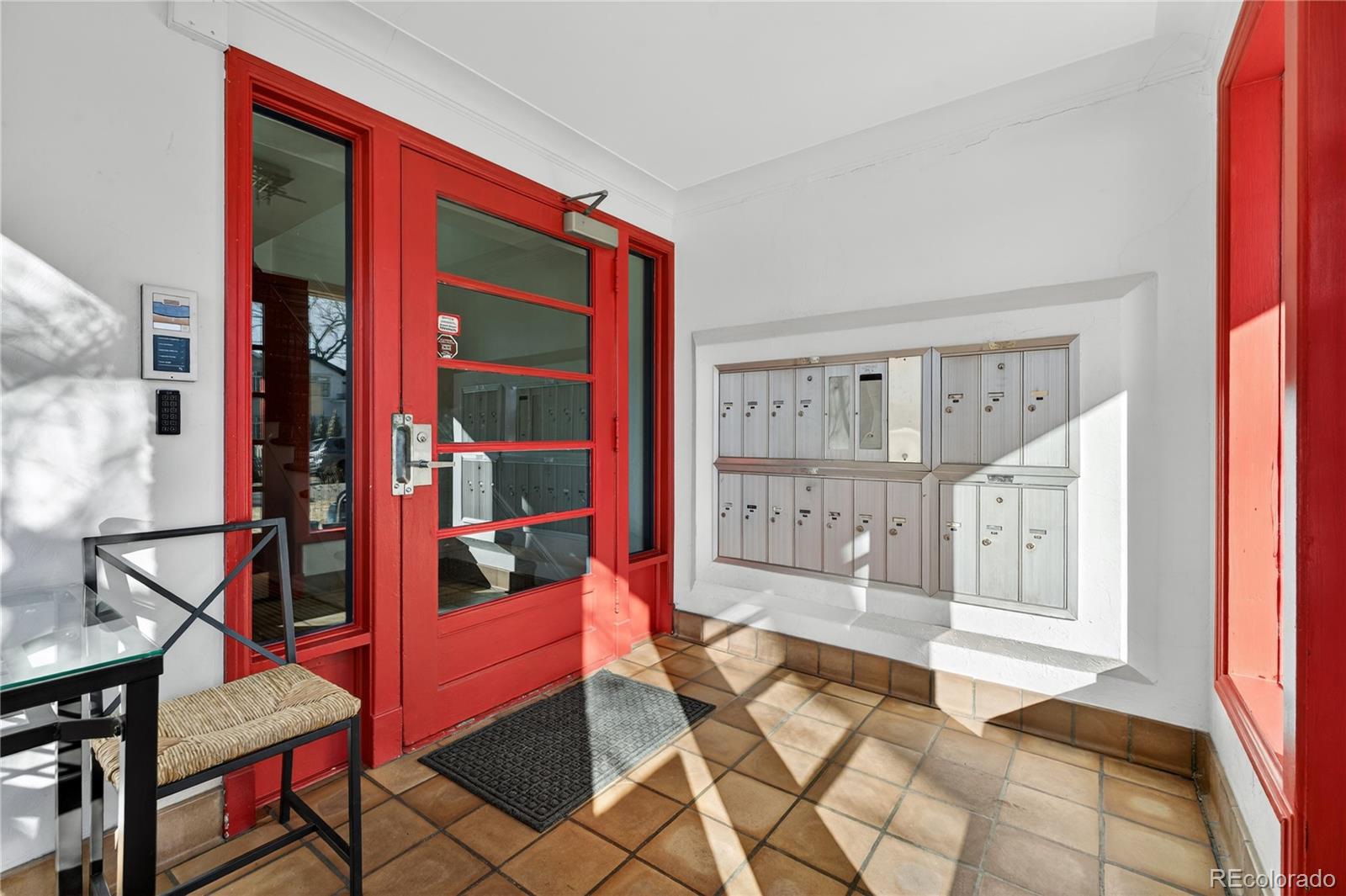 MLS Image #19 for 525  jackson street 304,denver, Colorado