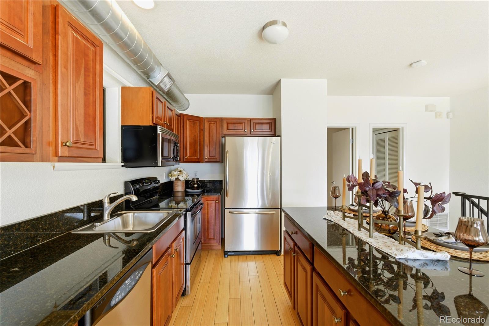 MLS Image #11 for 3195  blake street 104,denver, Colorado