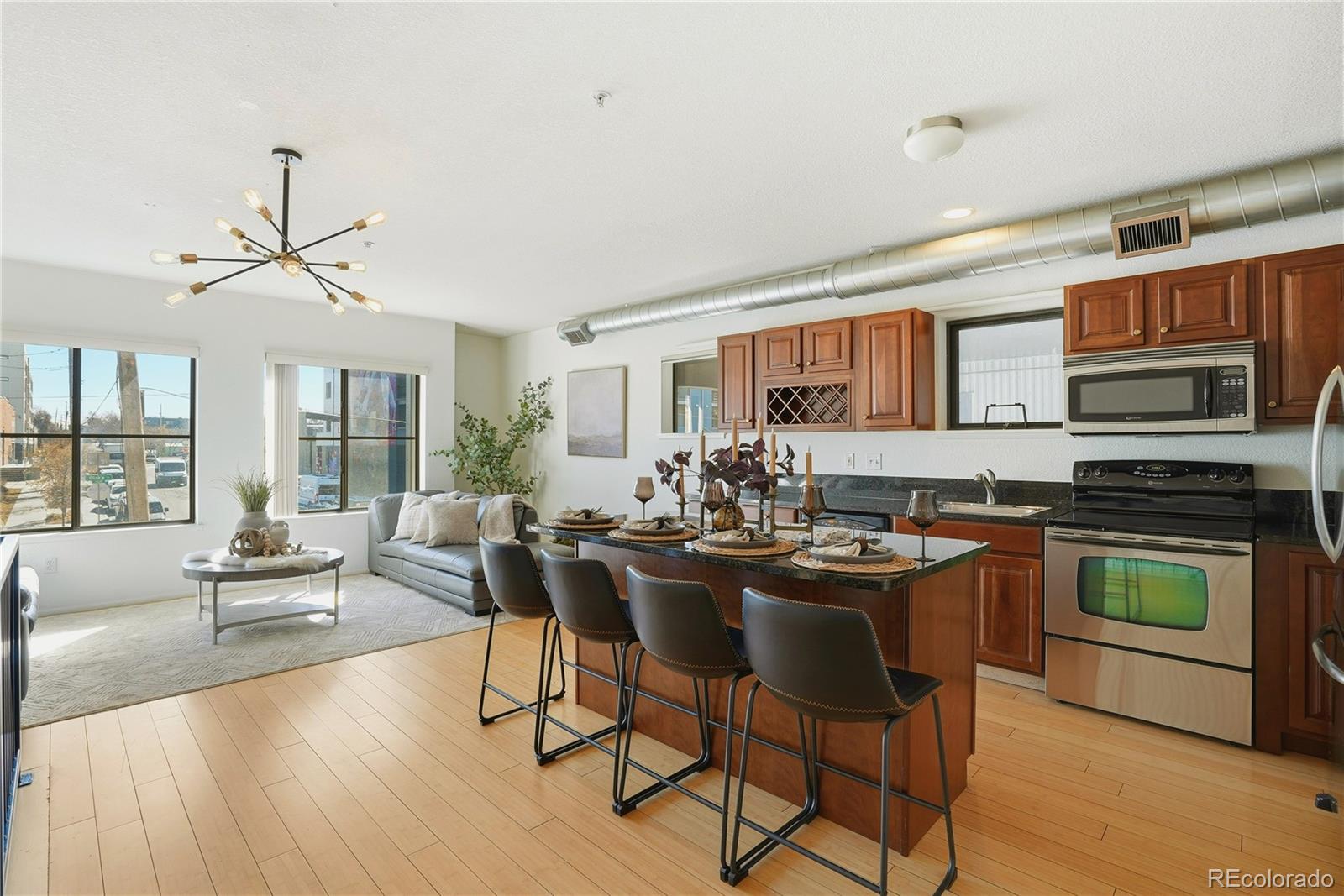 MLS Image #3 for 3195  blake street 104,denver, Colorado