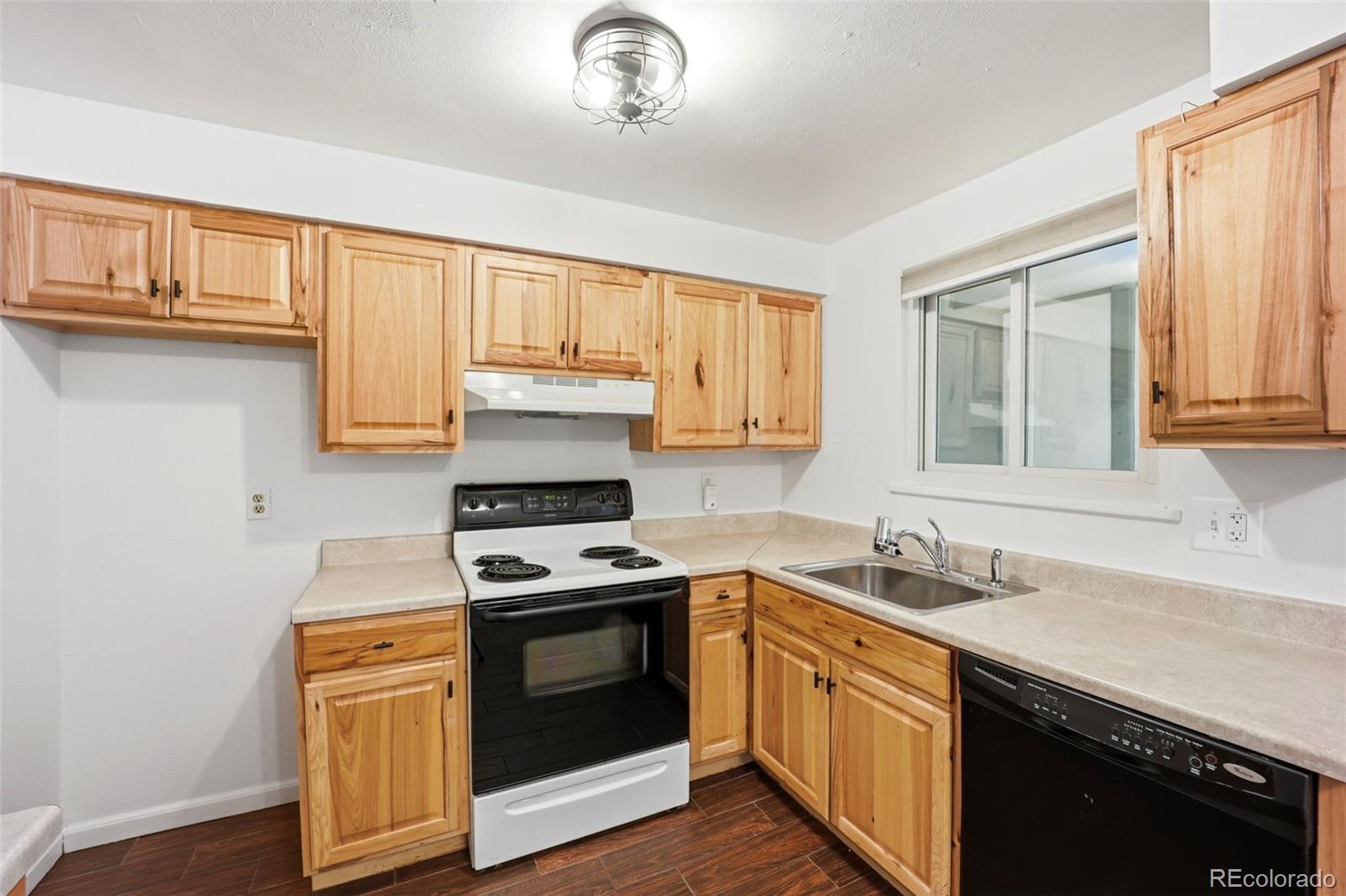 MLS Image #8 for 4602  everett street,wheat ridge, Colorado