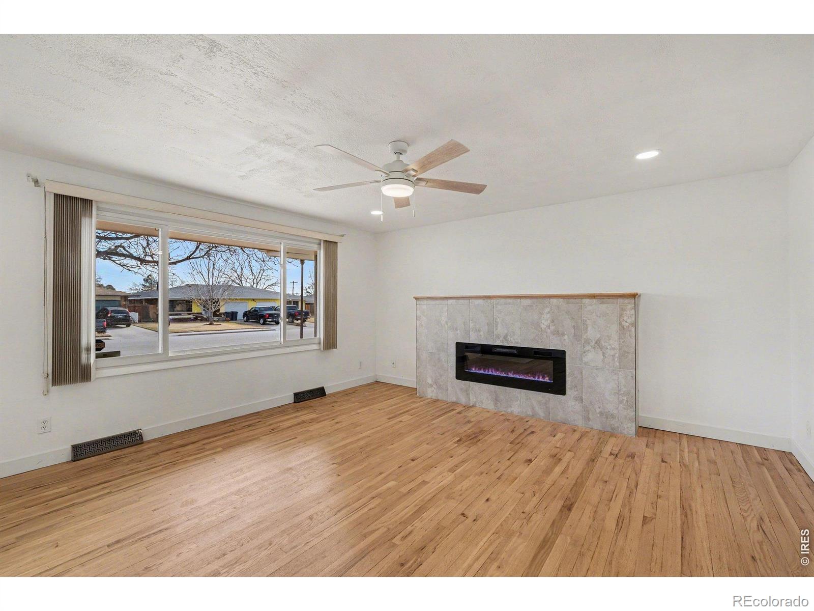 MLS Image #3 for 3211  butternut drive,loveland, Colorado