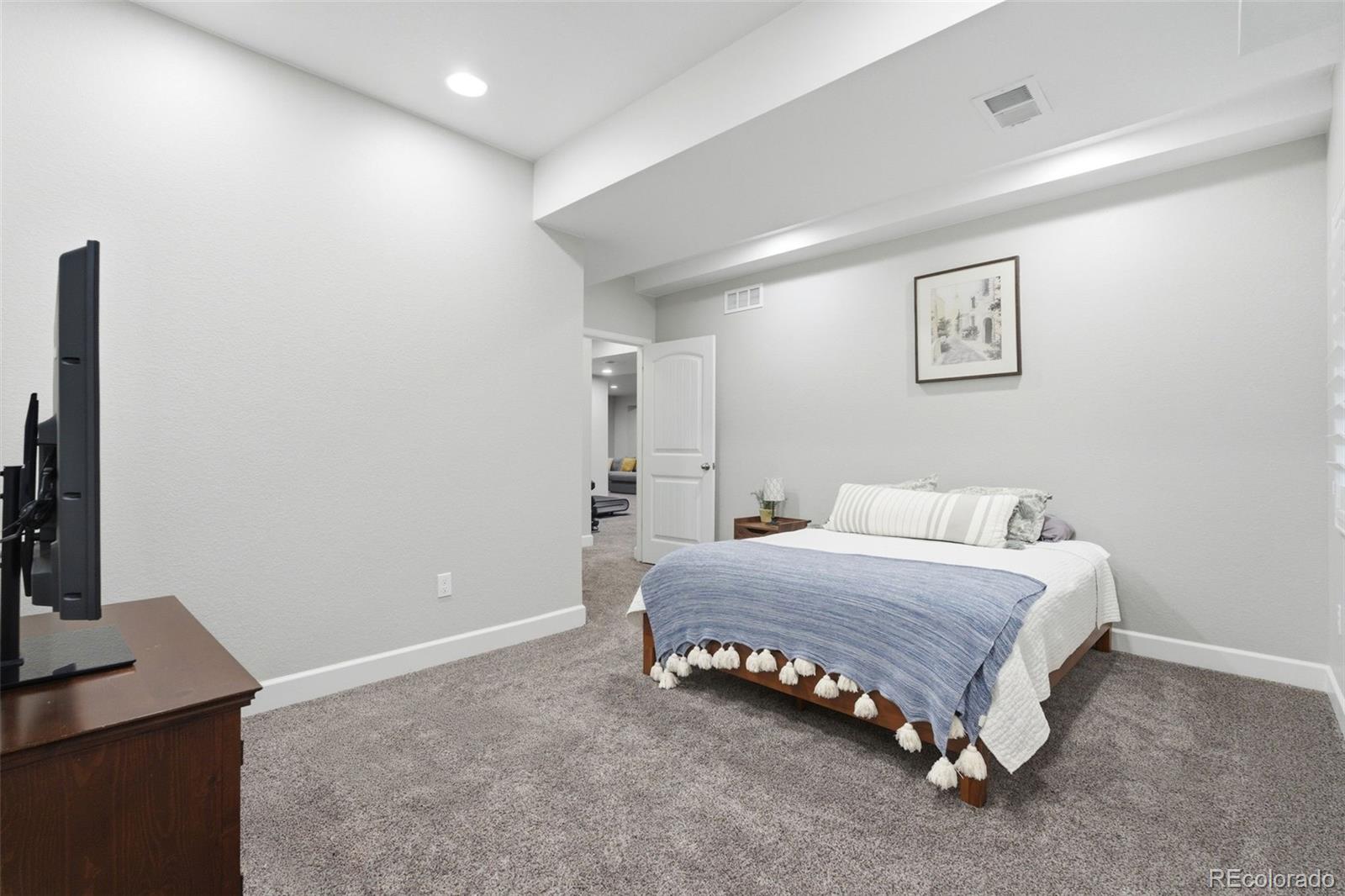 MLS Image #40 for 68  western sky circle,longmont, Colorado