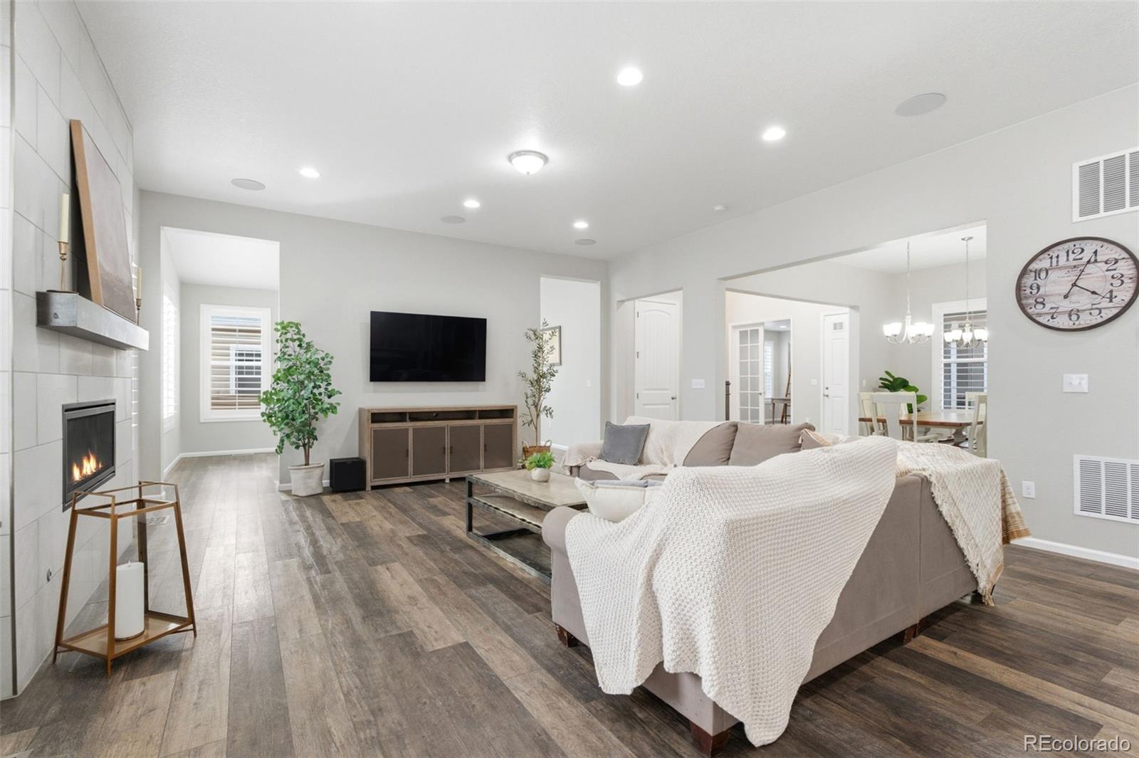 MLS Image #7 for 68  western sky circle,longmont, Colorado