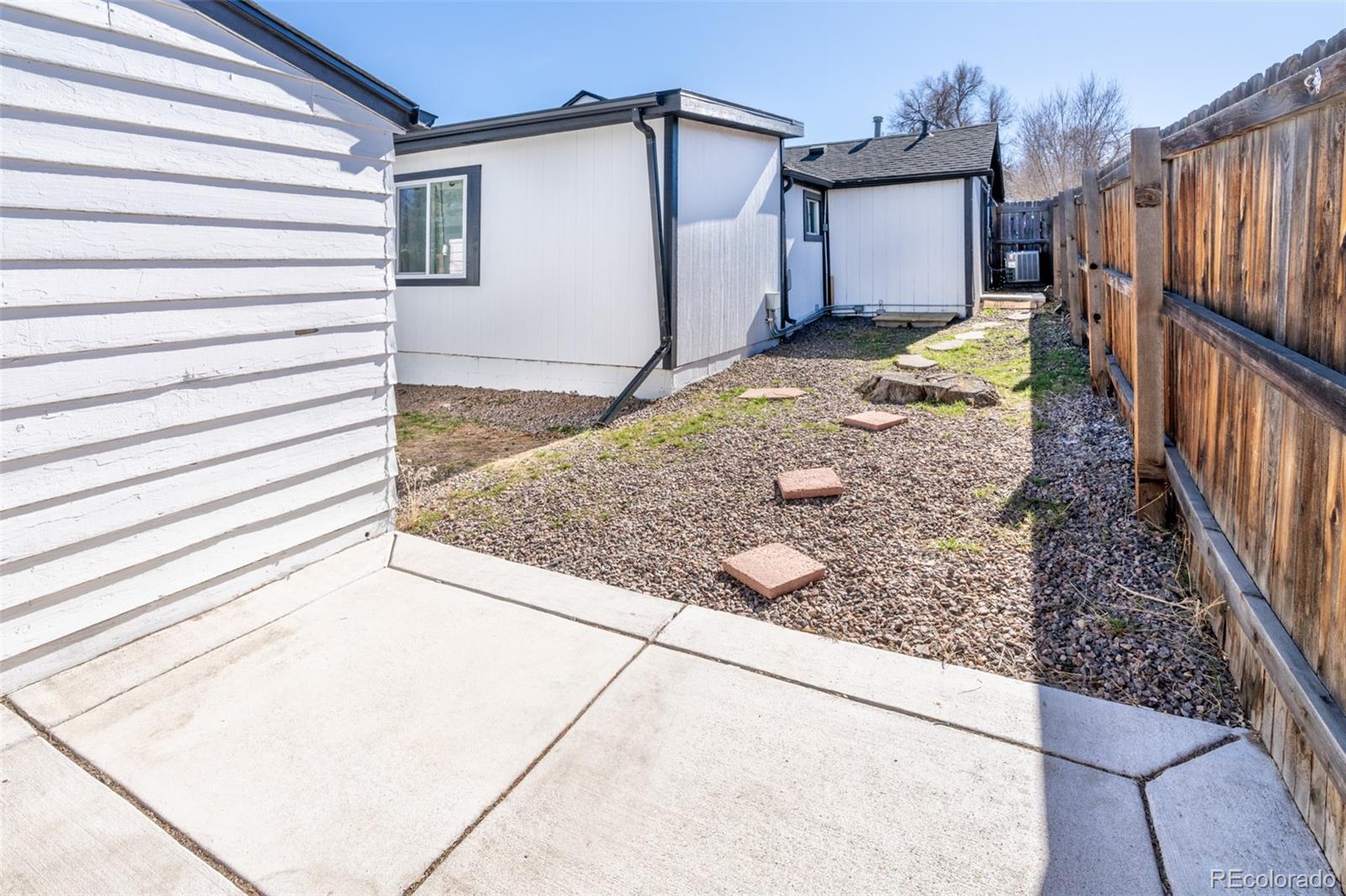 MLS Image #19 for 2201 w warren avenue,englewood, Colorado