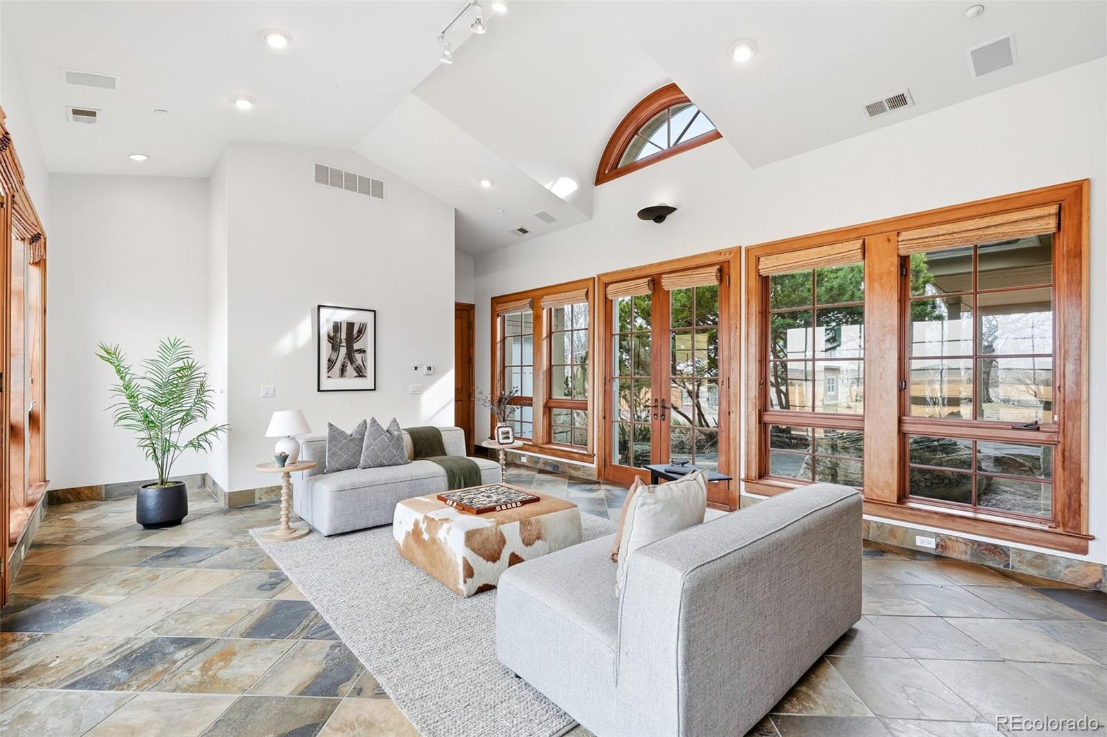 MLS Image #25 for 5101  saint vrain road,longmont, Colorado