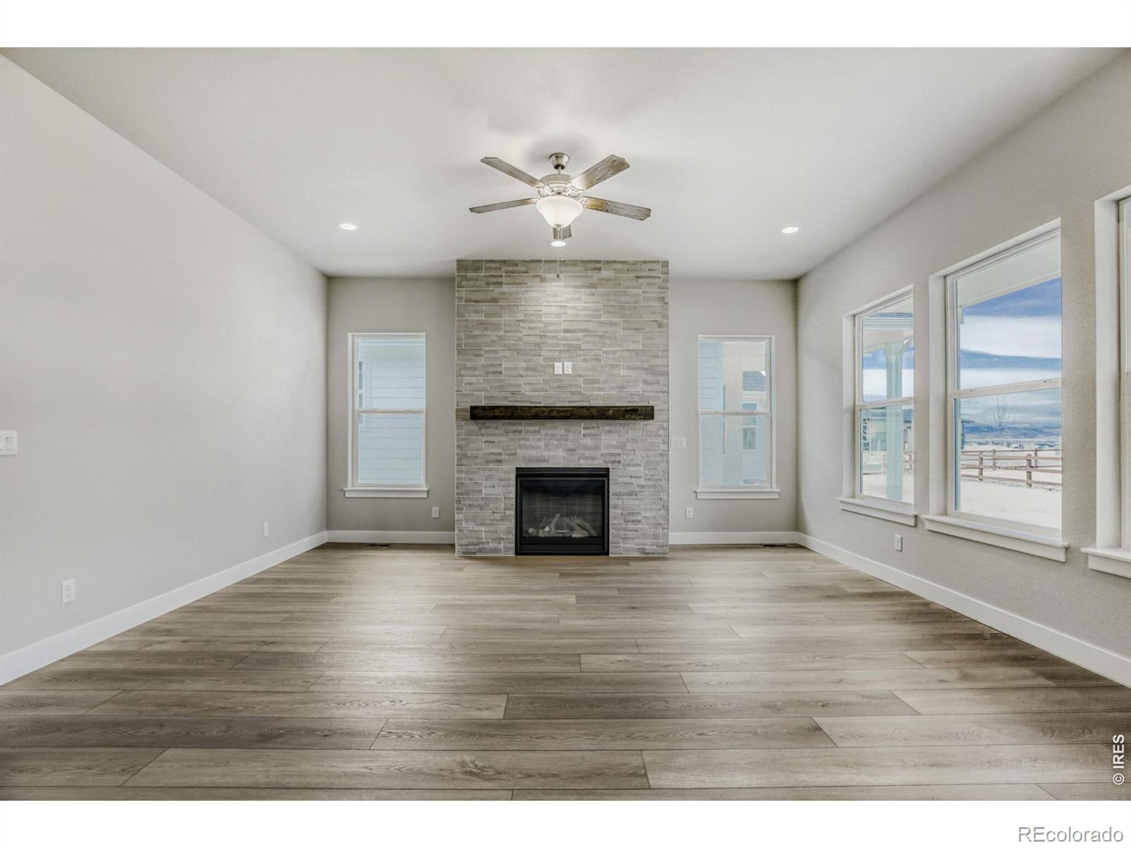 MLS Image #11 for 1644  sundown run drive,windsor, Colorado