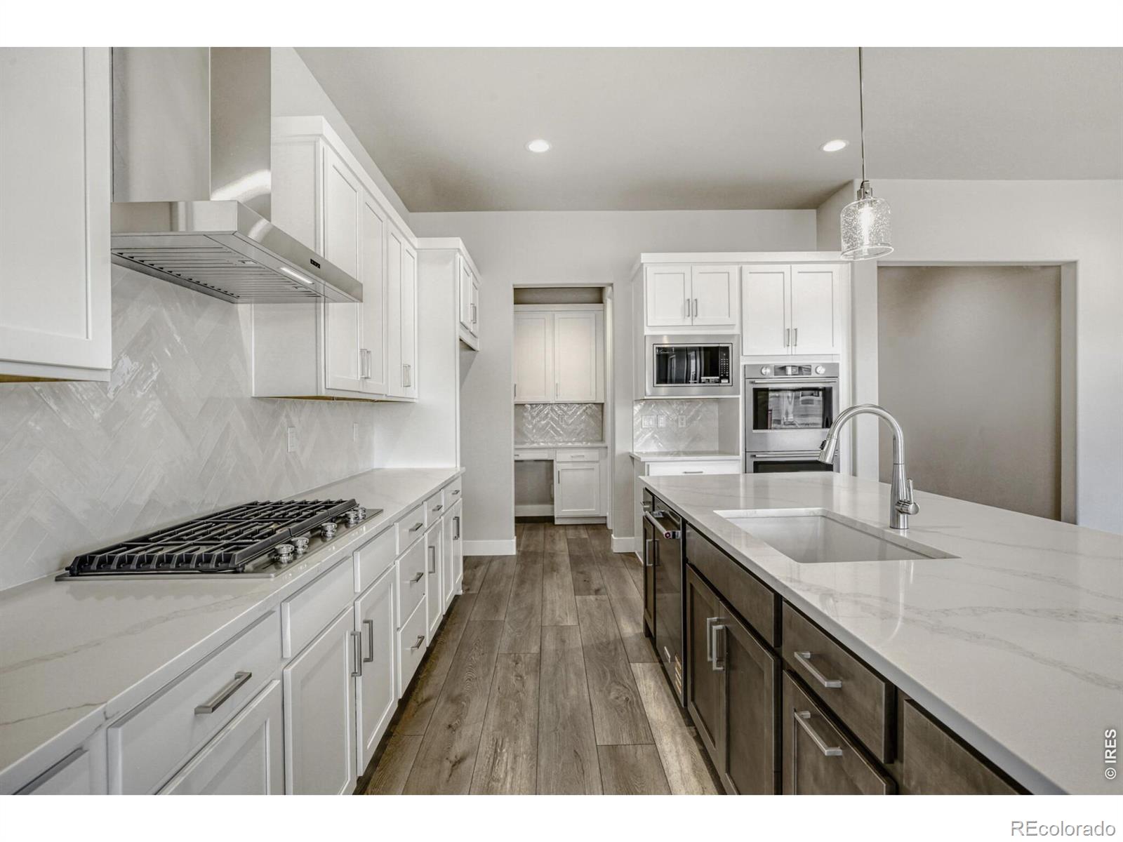 MLS Image #8 for 1644  sundown run drive,windsor, Colorado