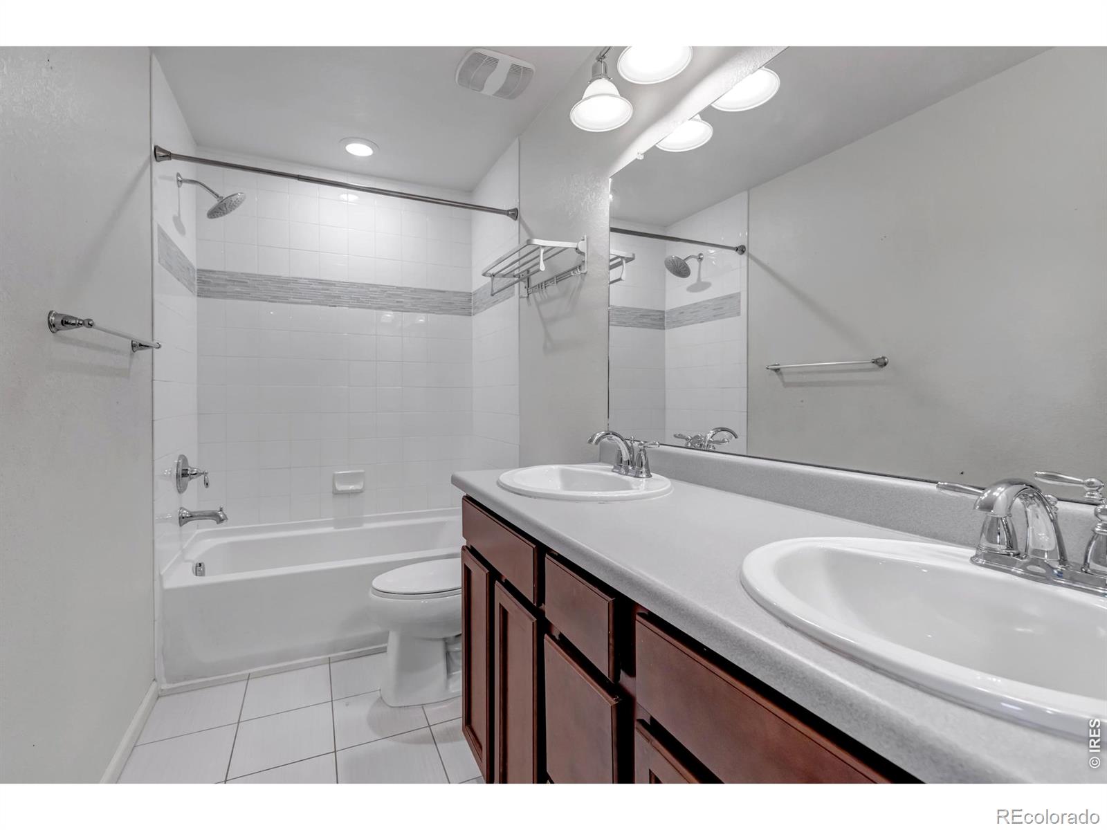 MLS Image #21 for 21876 e radcliff circle,aurora, Colorado