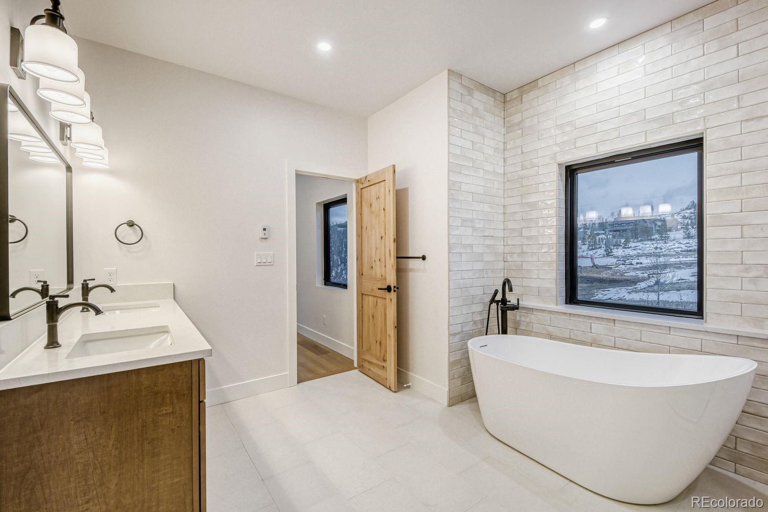 MLS Image #14 for 680  lone eagle drive,granby, Colorado